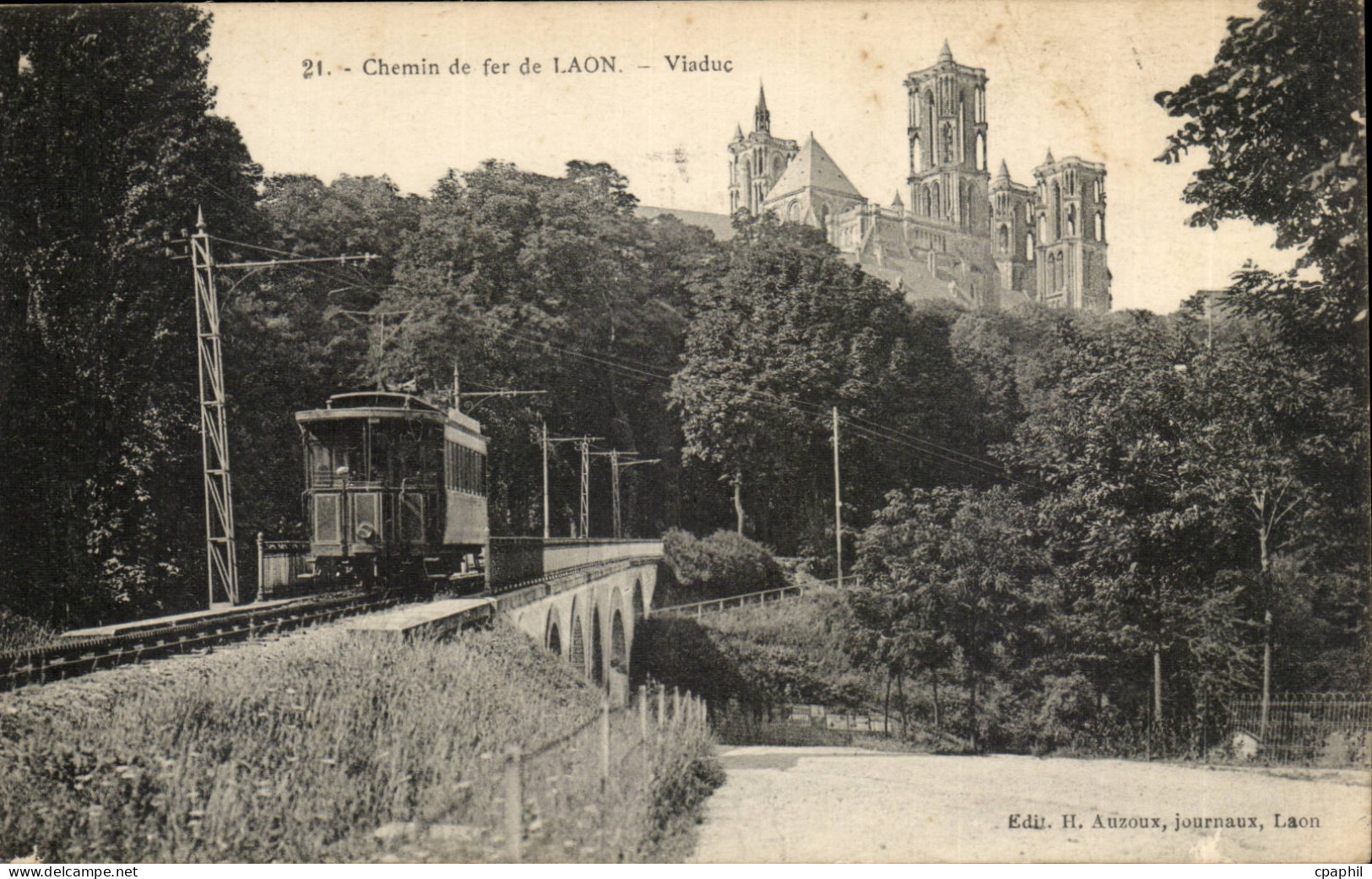 Laon - Chemin de fer de Laon - Viaduc - CPA