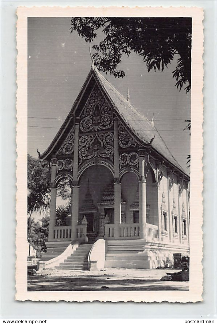 Laos - Wat (temple bouddhiste) - CARTE PHOTO - Ed. inconnu