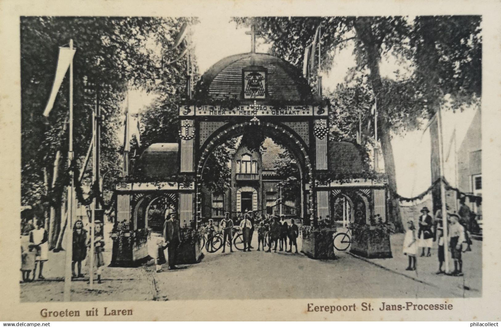 Laren (NH) Groeten uit - Eerepoort St. Jan's Processie 19??