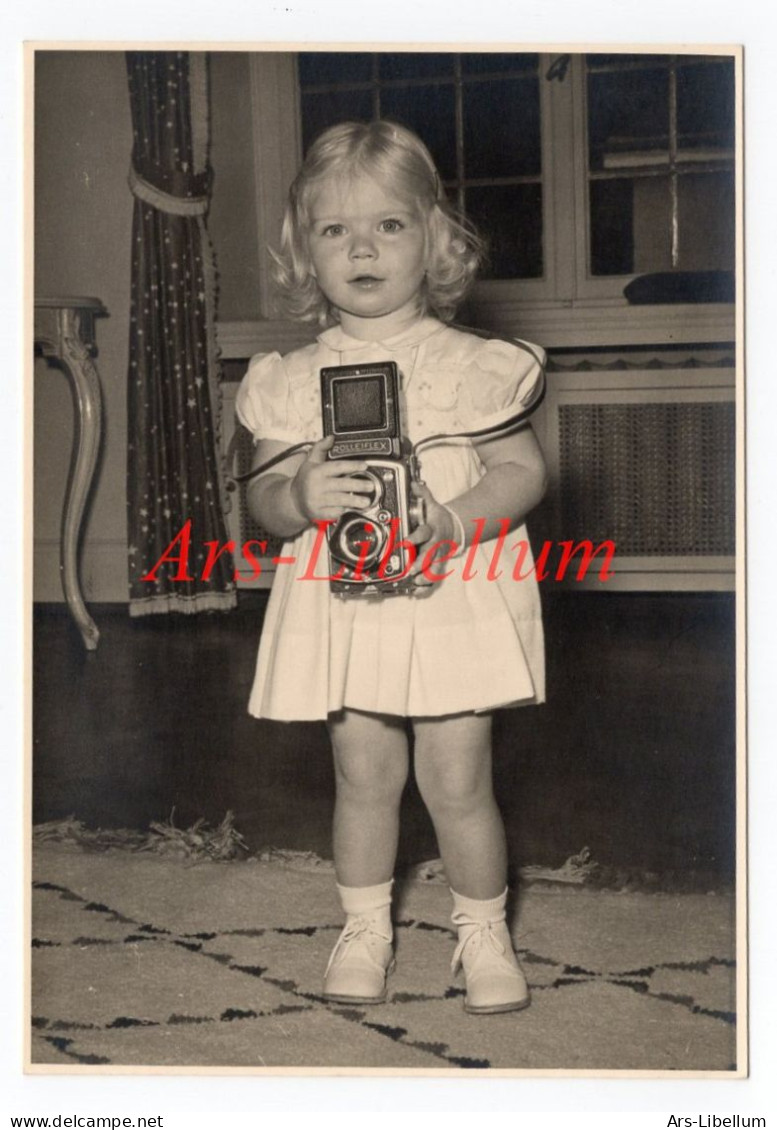 Large postcard / ROYALTY / famille grand-ducale luxembourgeoise / luxemburgische Monarchie / Tony Krier / unused