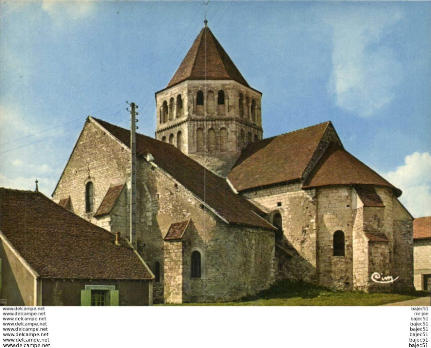 Laroche Saint Cydroine - l'église