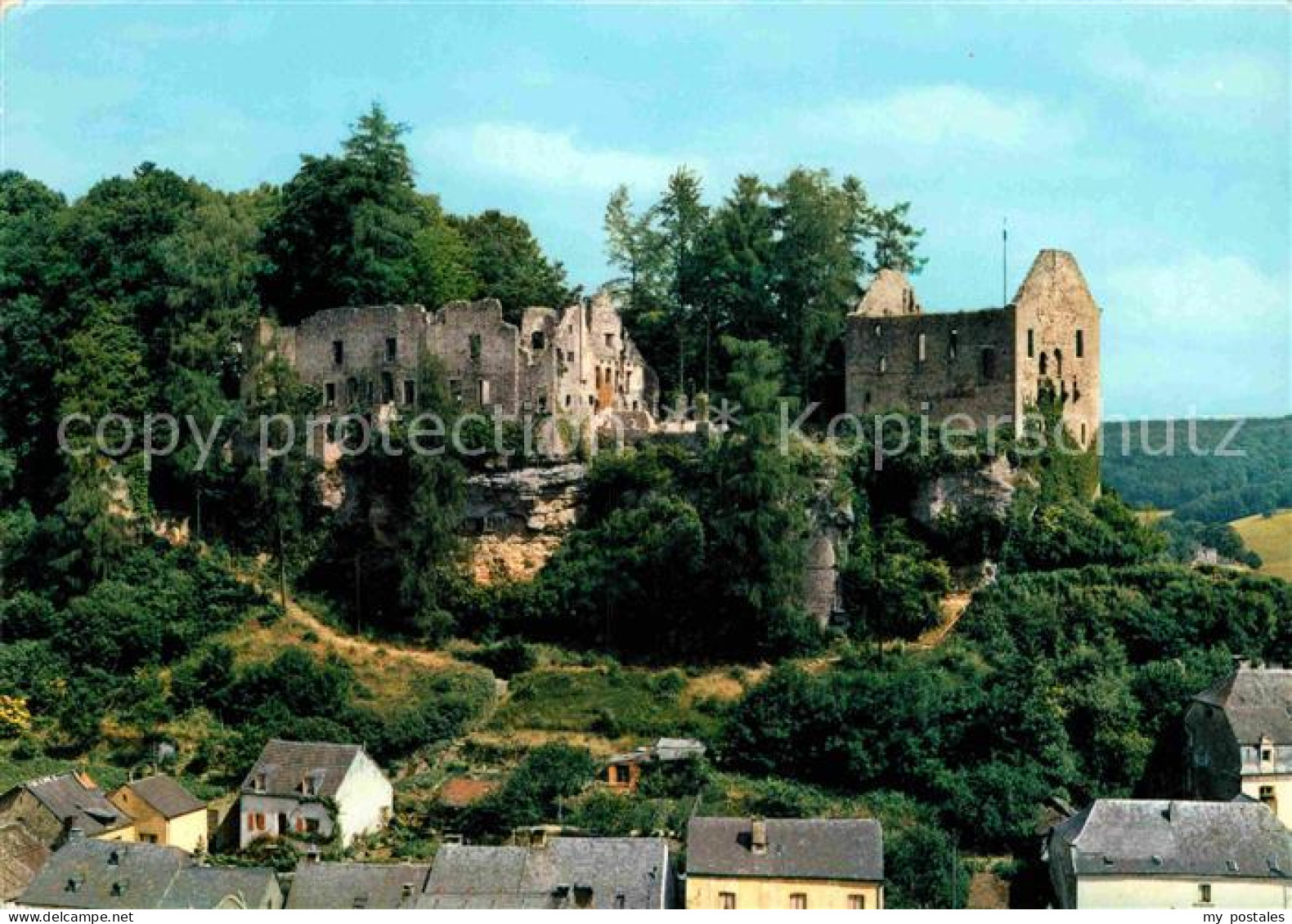 Larochette Luxembourg Chateau feodal