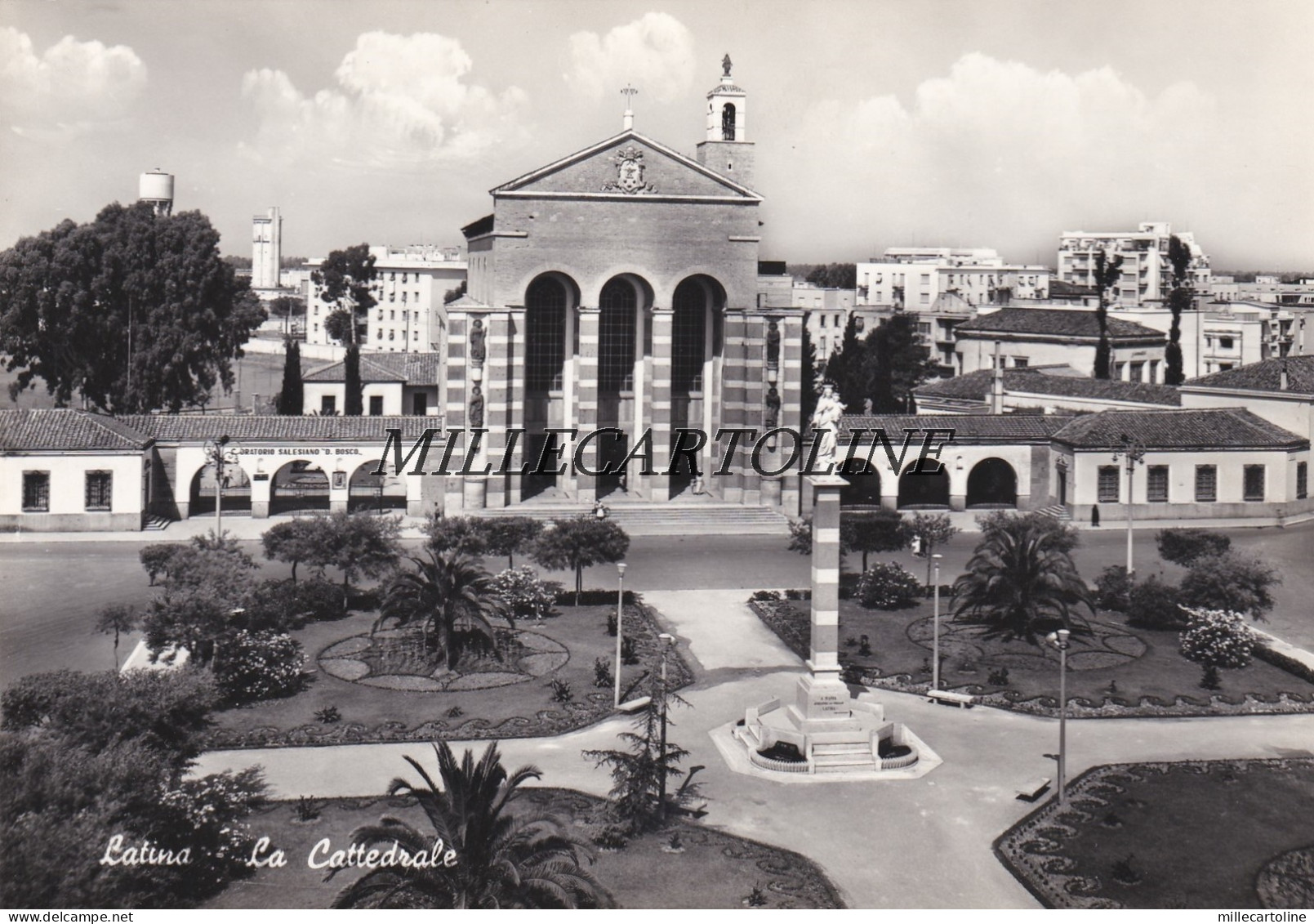 LATINA:  La Cattedrale