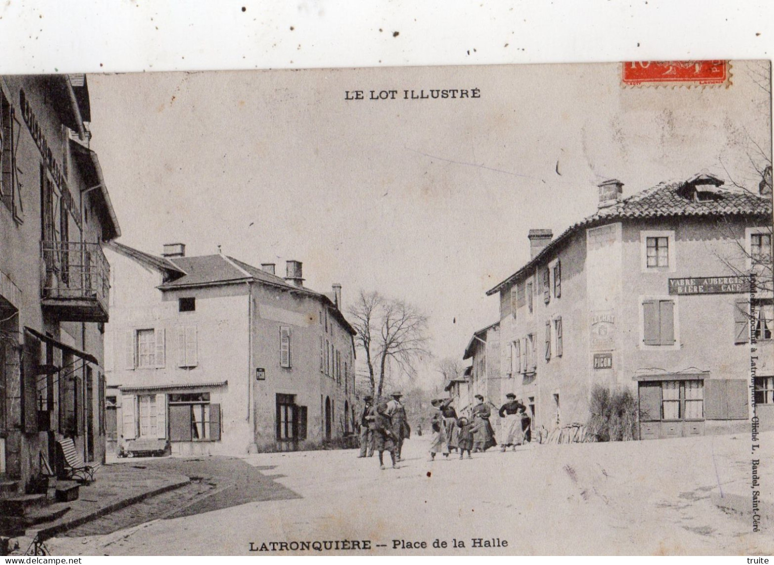 LATRONQUIERE PLACE DE LA HALLE