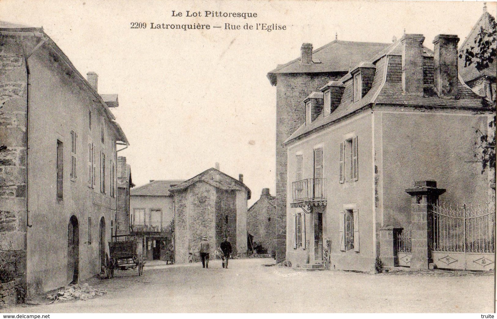 LATRONQUIERE RUE DE L'EGLISE