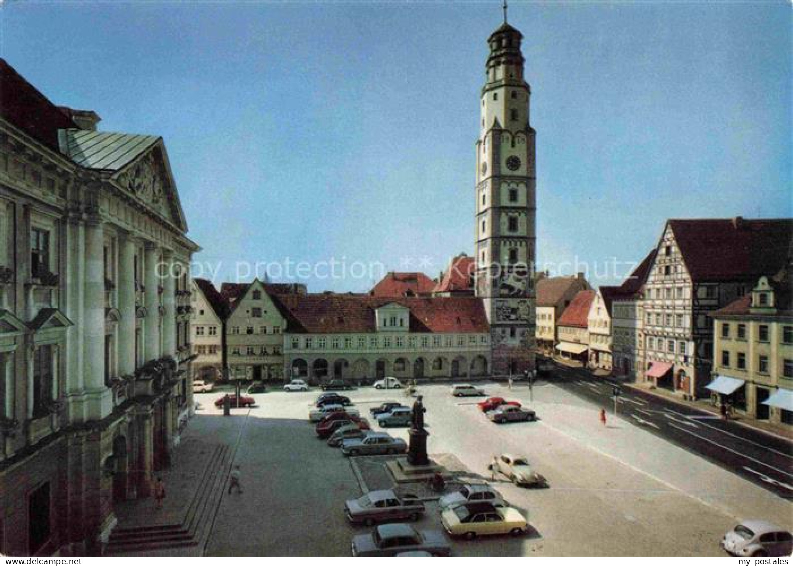 Lauingen Donau Bayern Marktplatz Rathaus Kirchturm Parkplatz Autos
