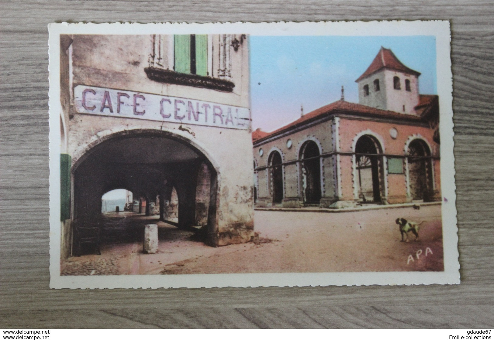 LAUZERTE (82) - LES COUVERTS