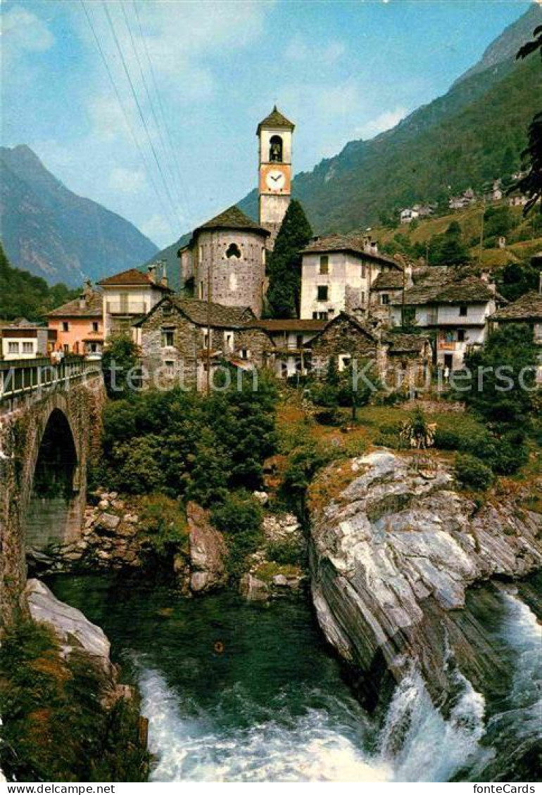 Lavertezzo Brueckenpartie Valle Verzasca