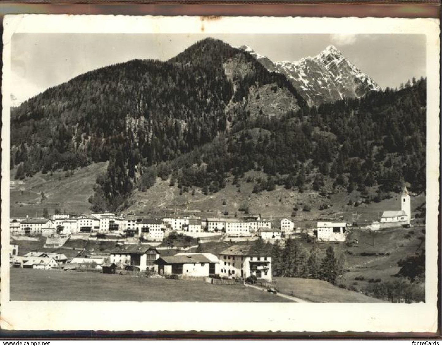 Lavin Panorama