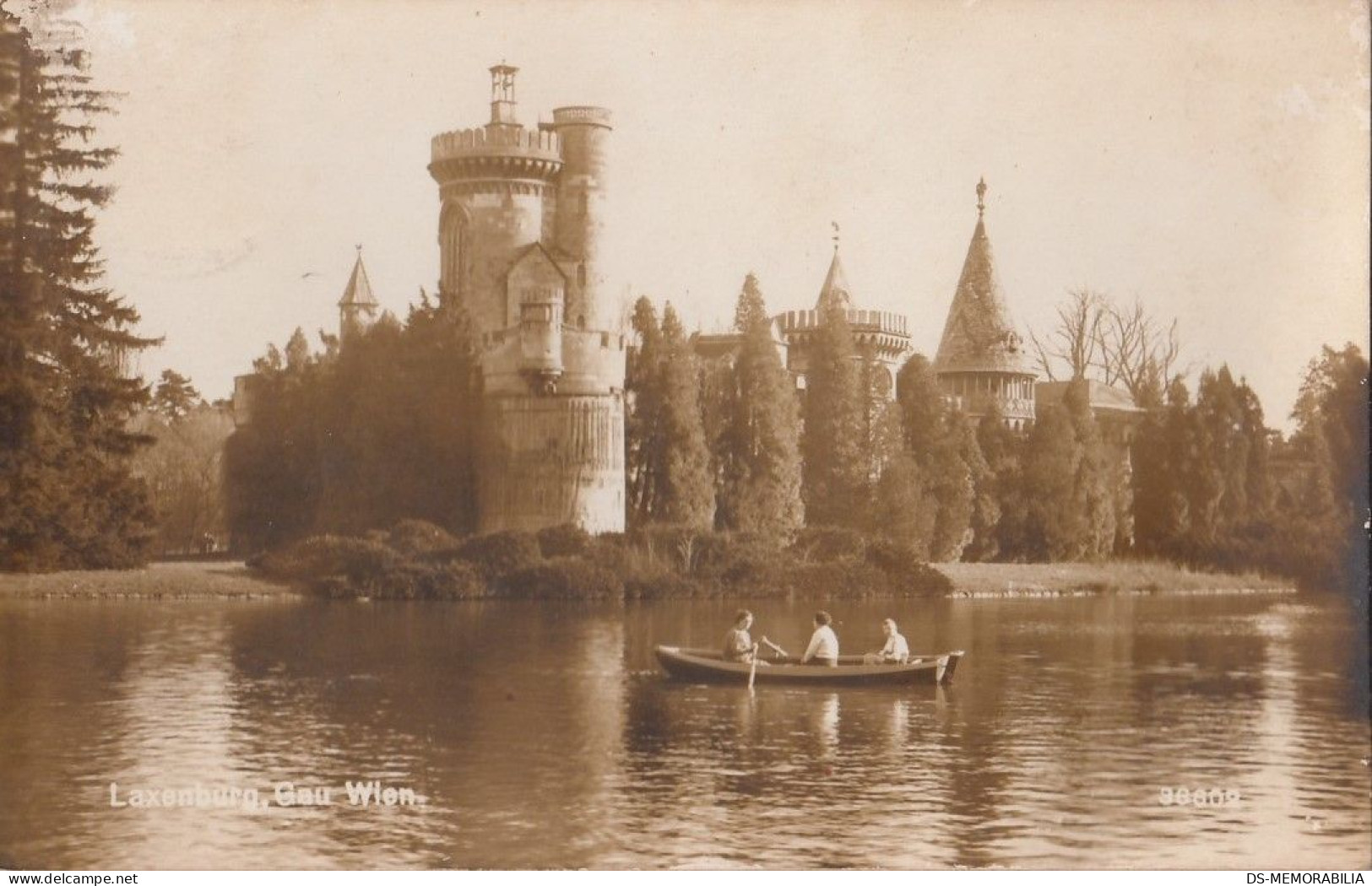 Laxenburg 1943