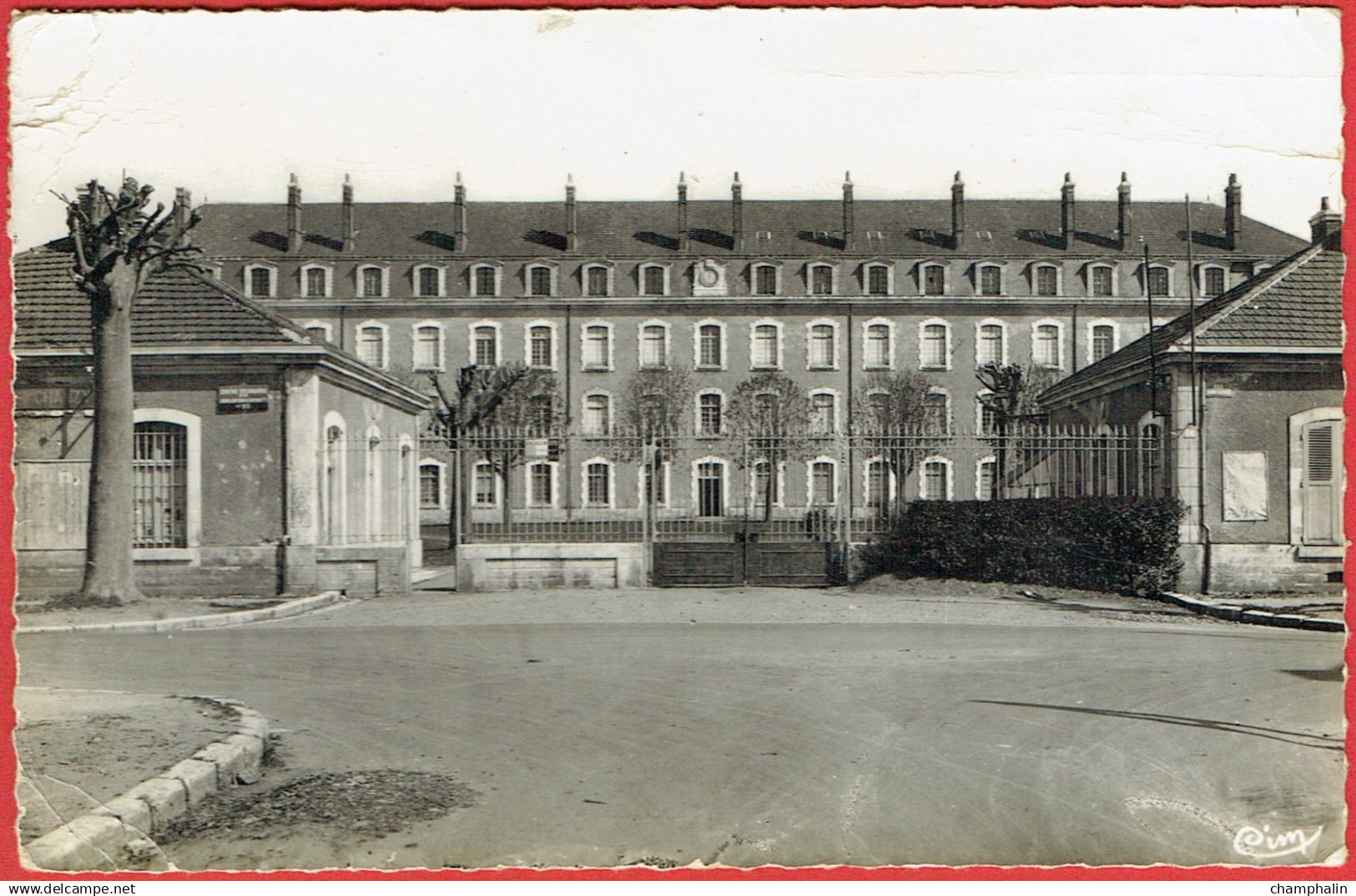 Le Blanc - La Caserne - CAD