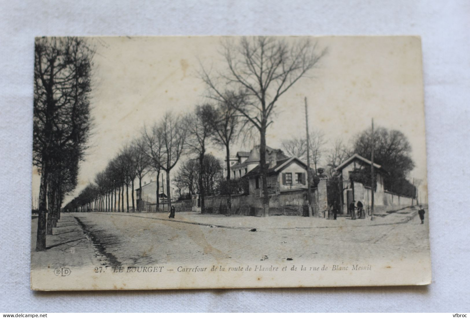 Le Bourget, carrefour de la route de Flandre et de la rue de Blanc Mesnil, Seine saint Denis 93