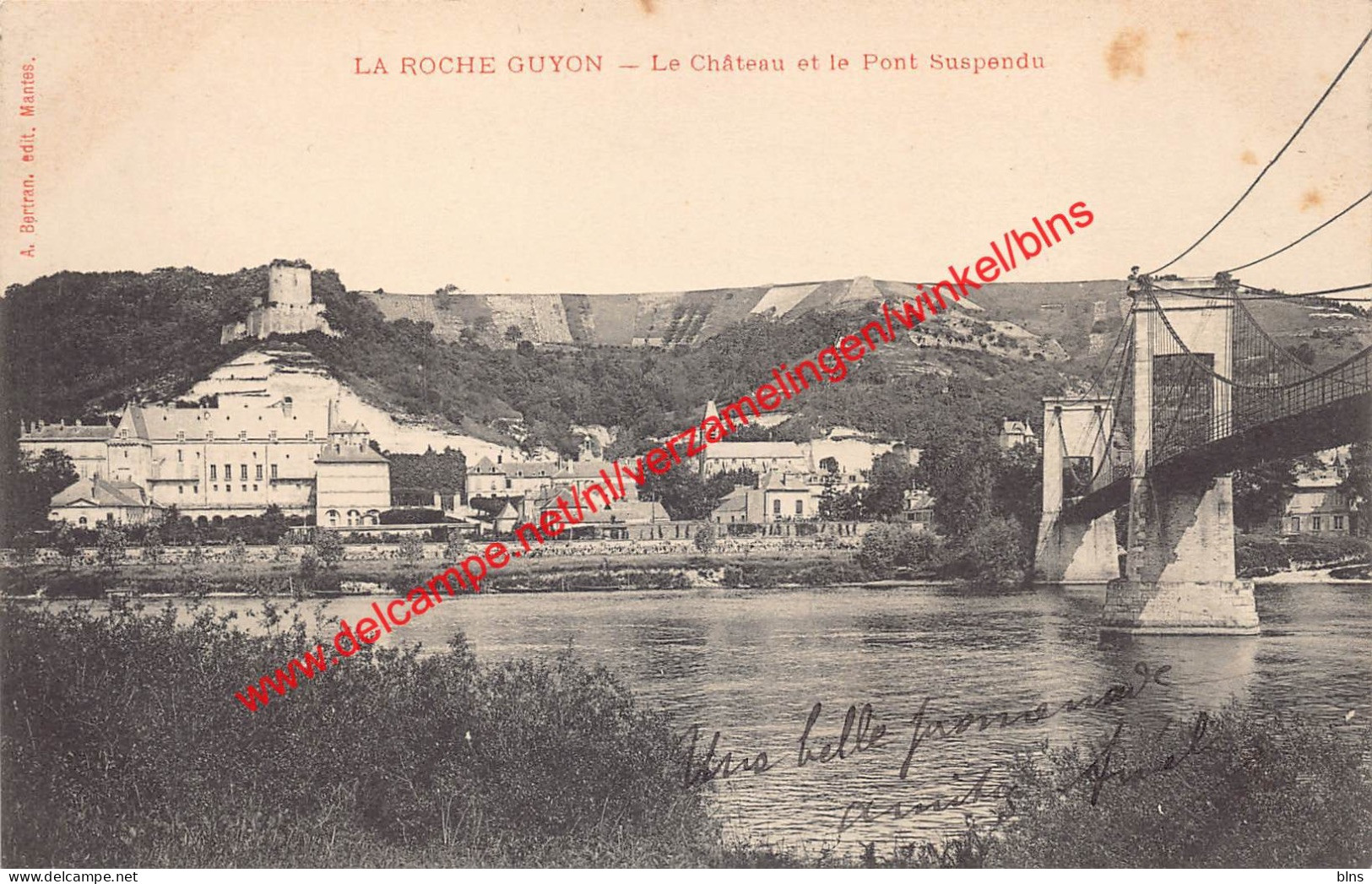 Le Château et le Pont Suspendu - La Roche Guyon - (95) Val d'Oise