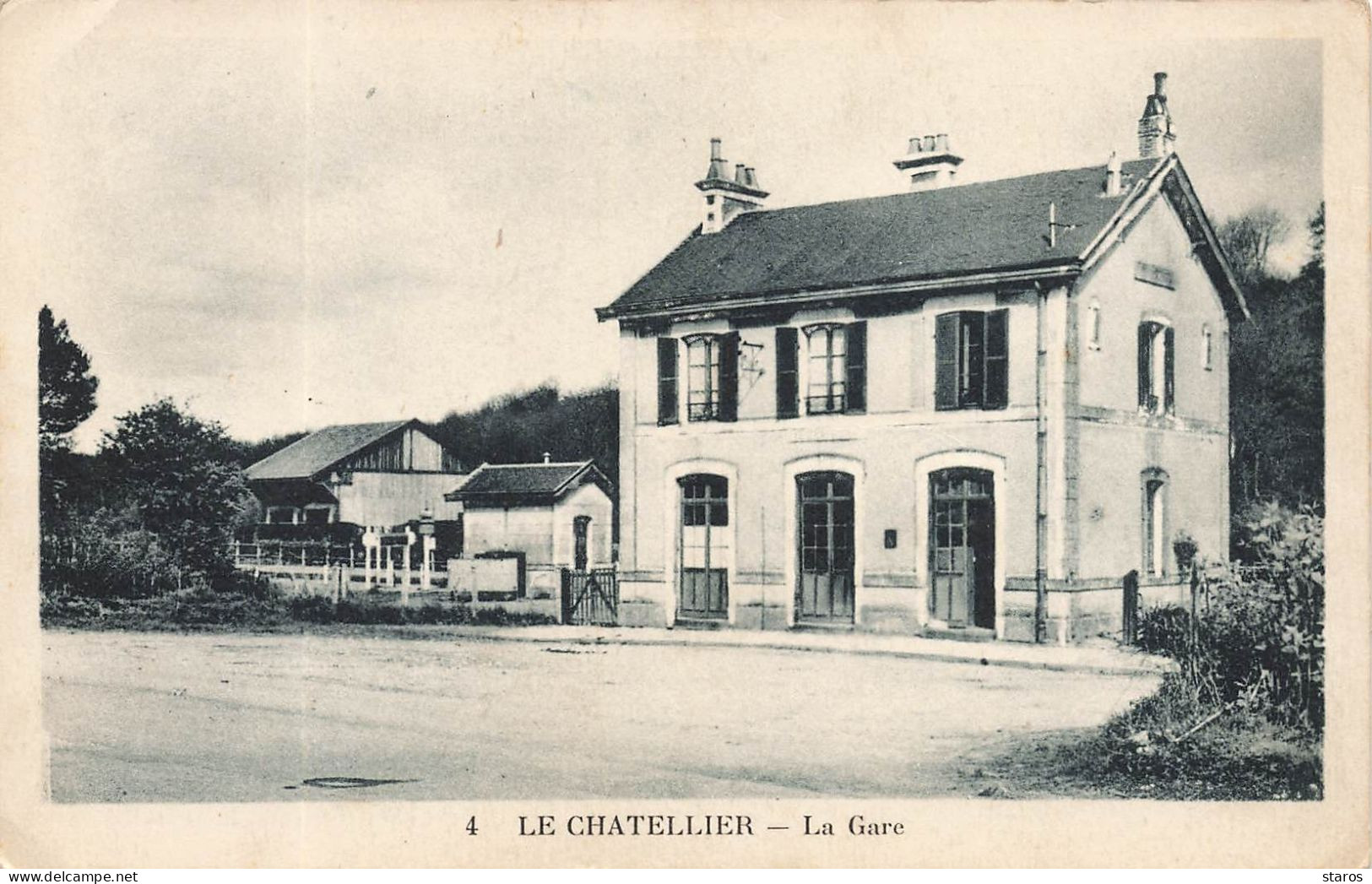 LE CHATELLIER - La Gare