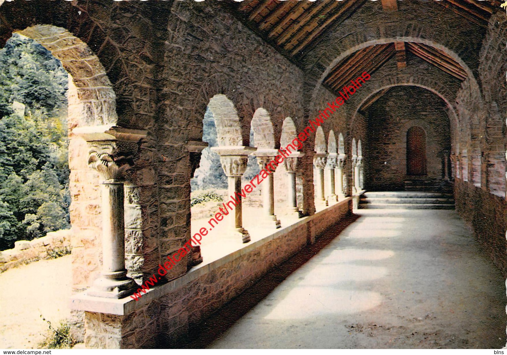 Le Cloître de l'Abbaye - Saint-Martin-du-Canigou Prades - (66) Pyrénées Orientales