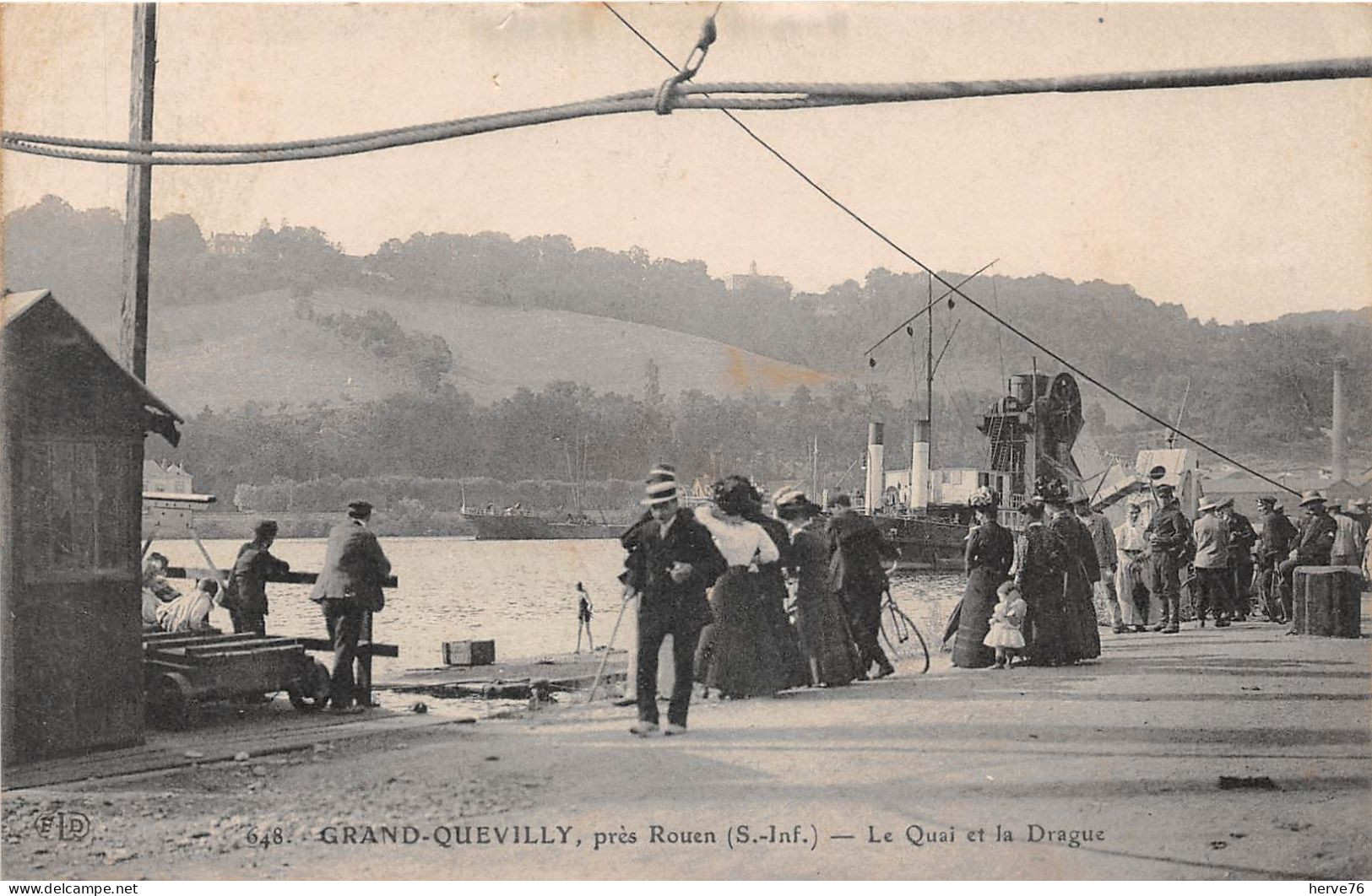 LE GRAND QUEVILLY, près ROUEN - le Quai et la Drague