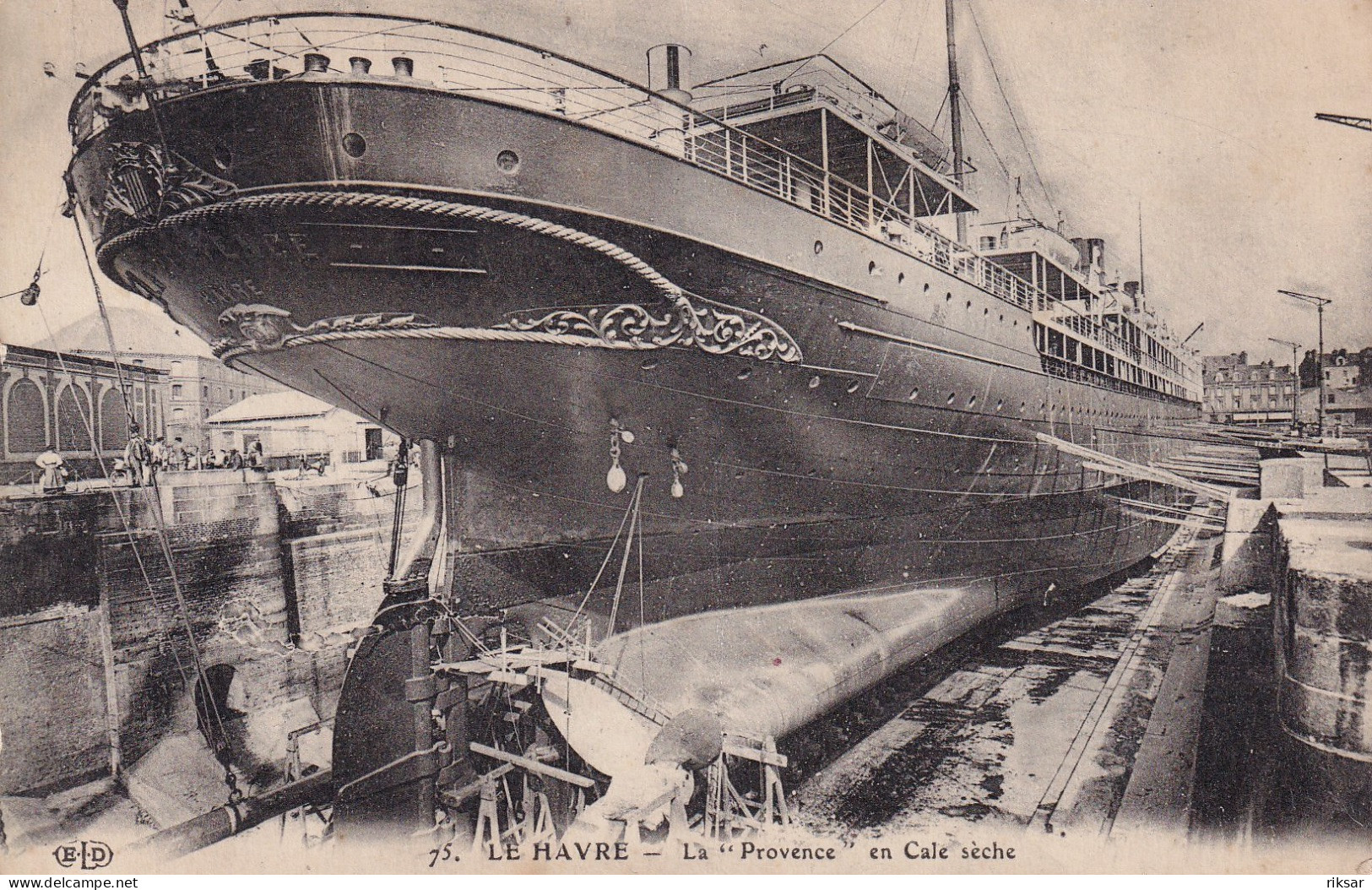LE HAVRE(BATEAU PAQUEBOT PROVENCE)