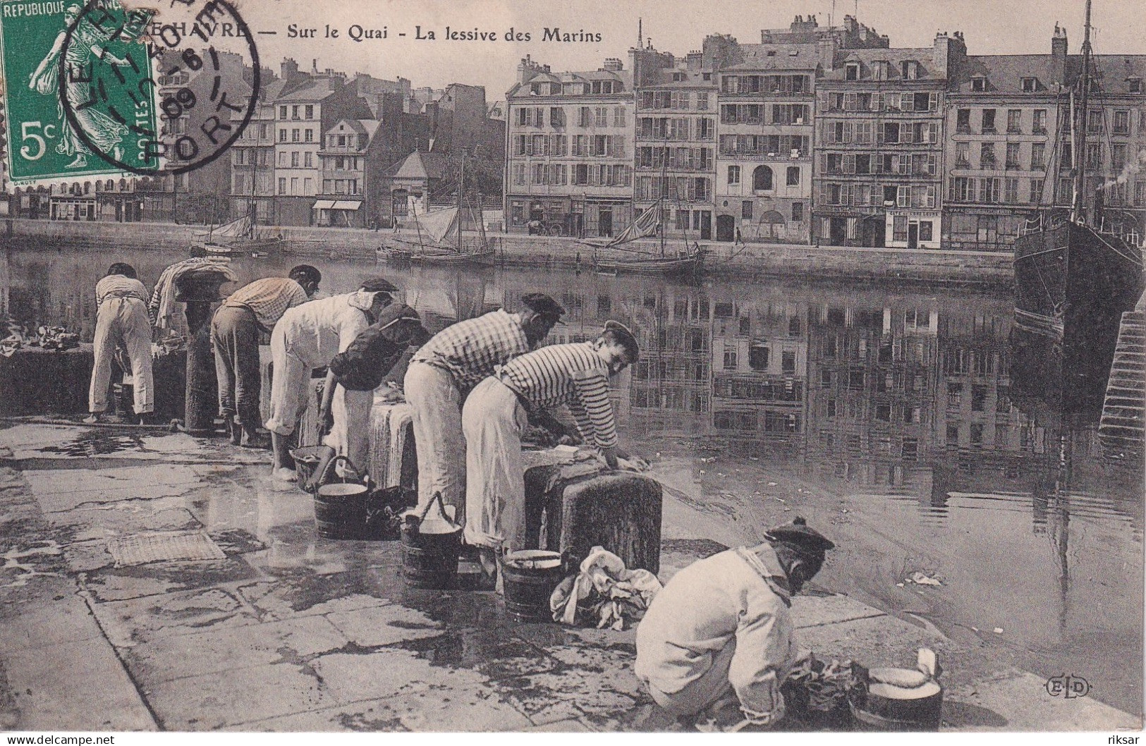 LE HAVRE(LESSIVE DES MARINS)
