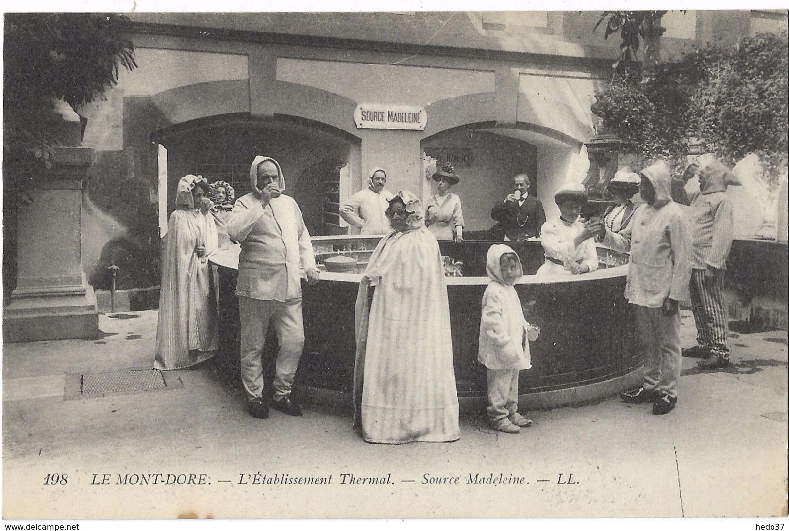 Le Mont Dore - L'Etablissement Thermal - Source Madeleine