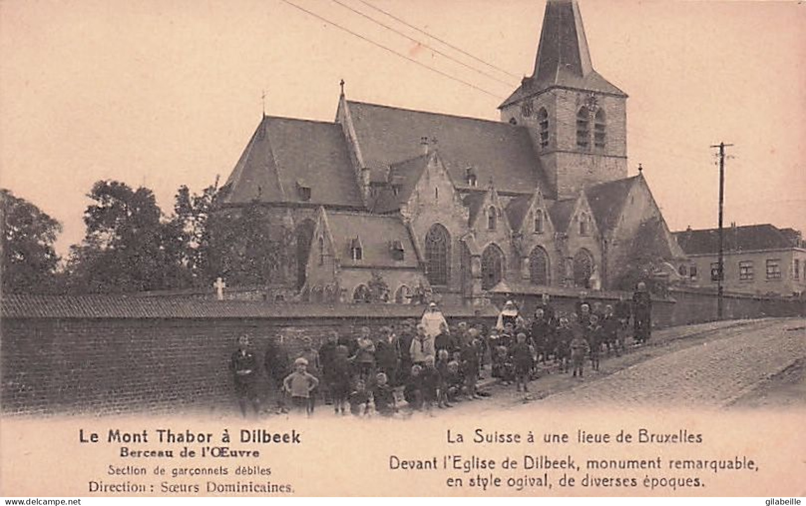le mont Thabor a DILBEEK - devant l'église de Dilbeek