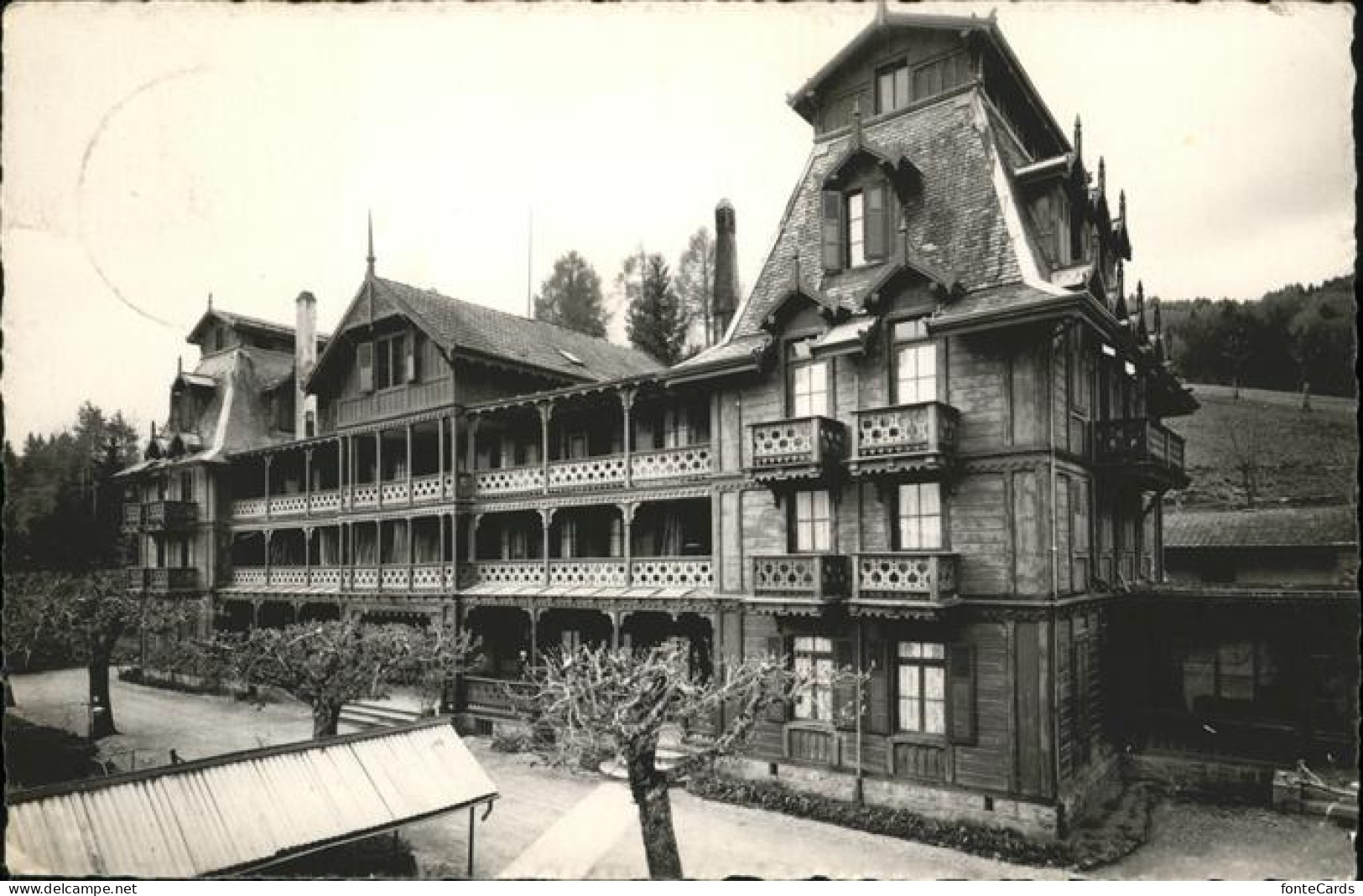 Le Paquier-Montbarry Etablissiment