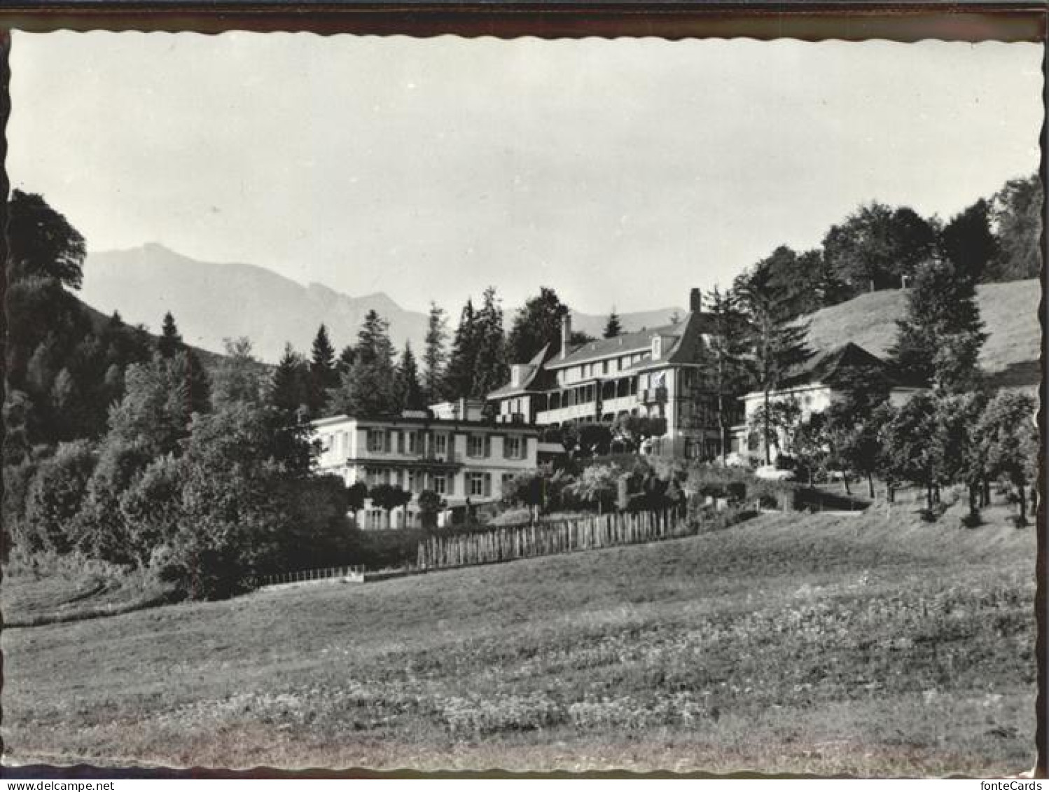Le Paquier NE Foyer de Montbarry er les Vanils