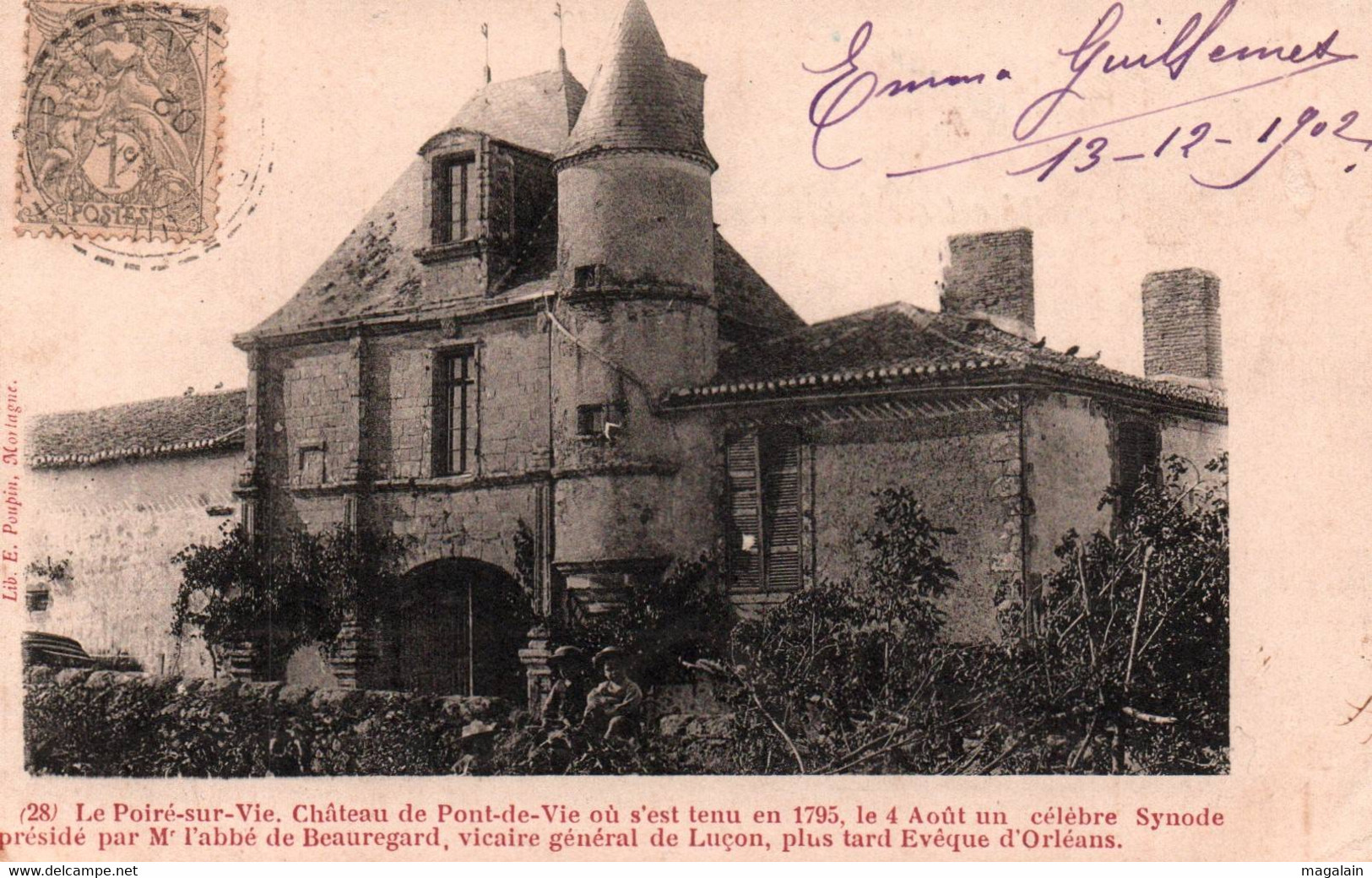 Le Poiré sur Vie : château du Pont de Vie