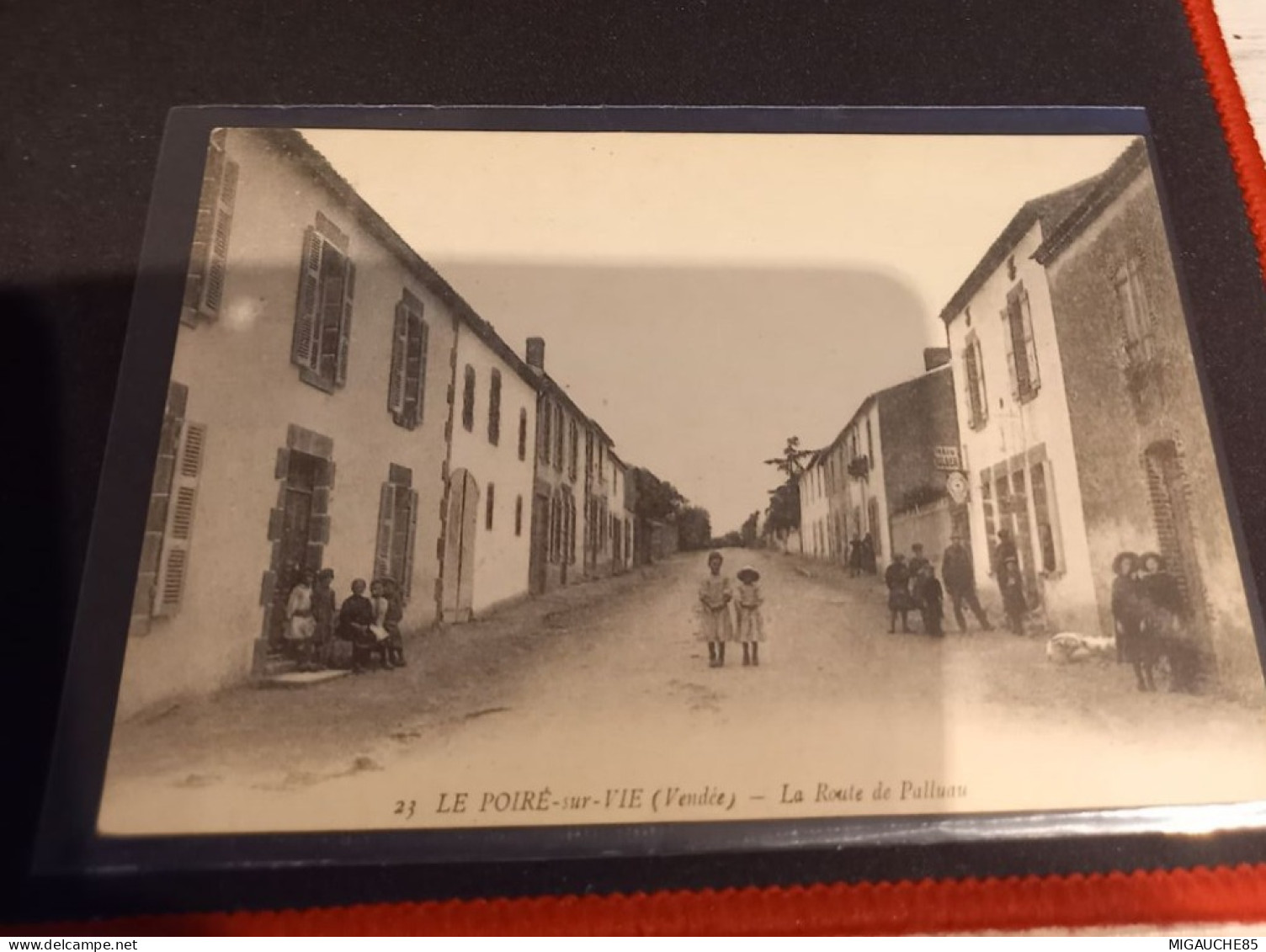 le  Poiré sur vie *N°23*-  la route de PALLUAU