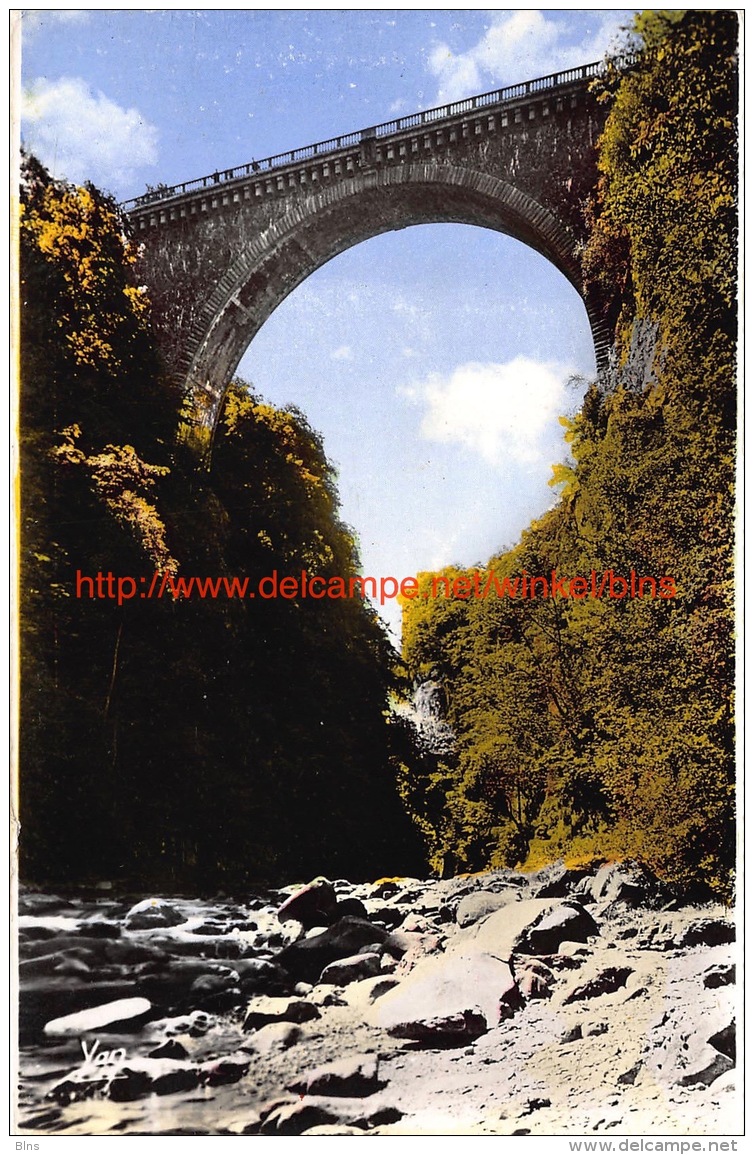 Le Pont Napoléon - Saint-Sauveur