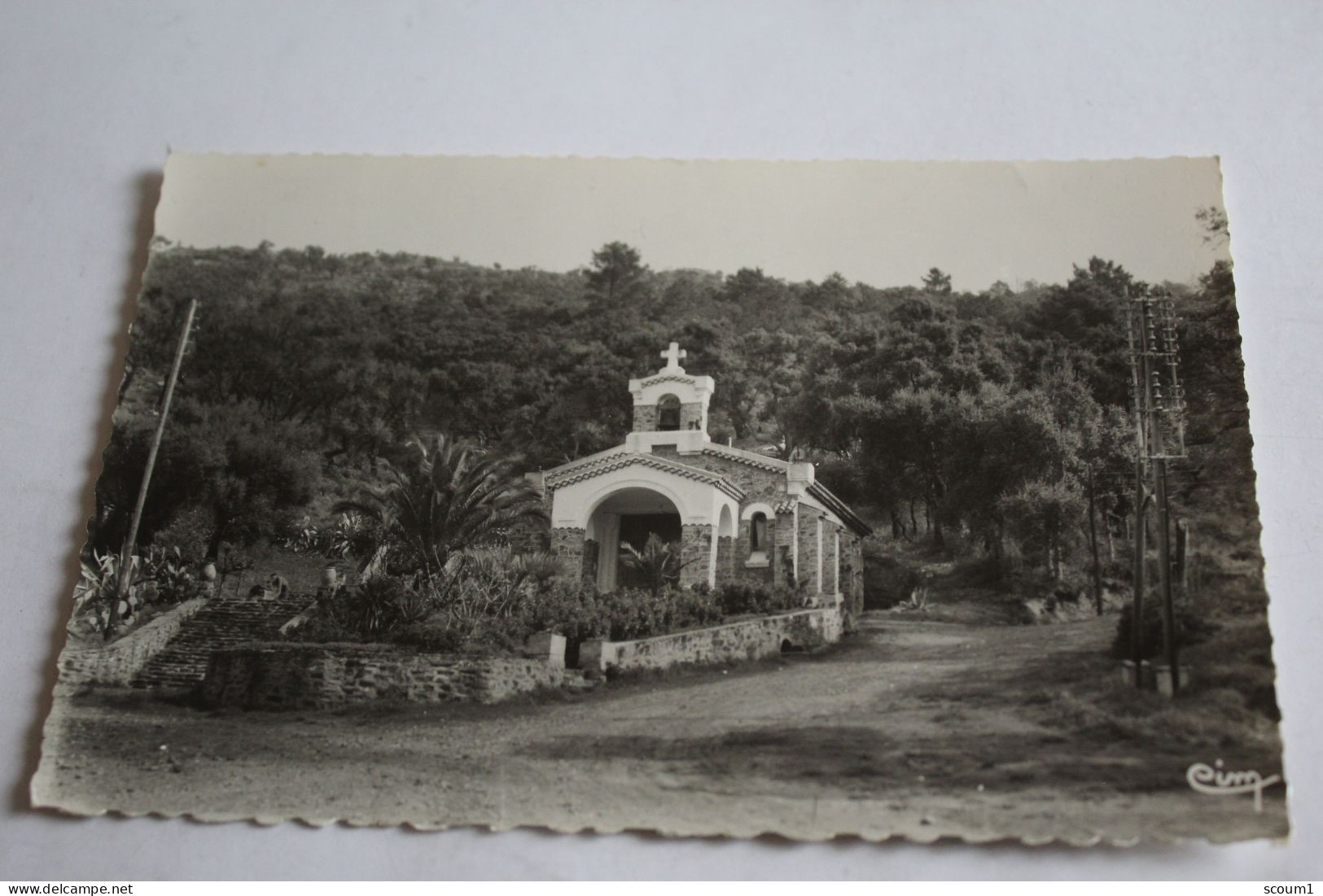 le rayol - l'église