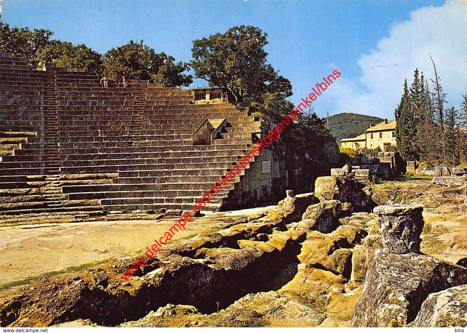 Le Théâtre Romain - partie occidentale - Vaison la Romaine - (84) Vaucluse