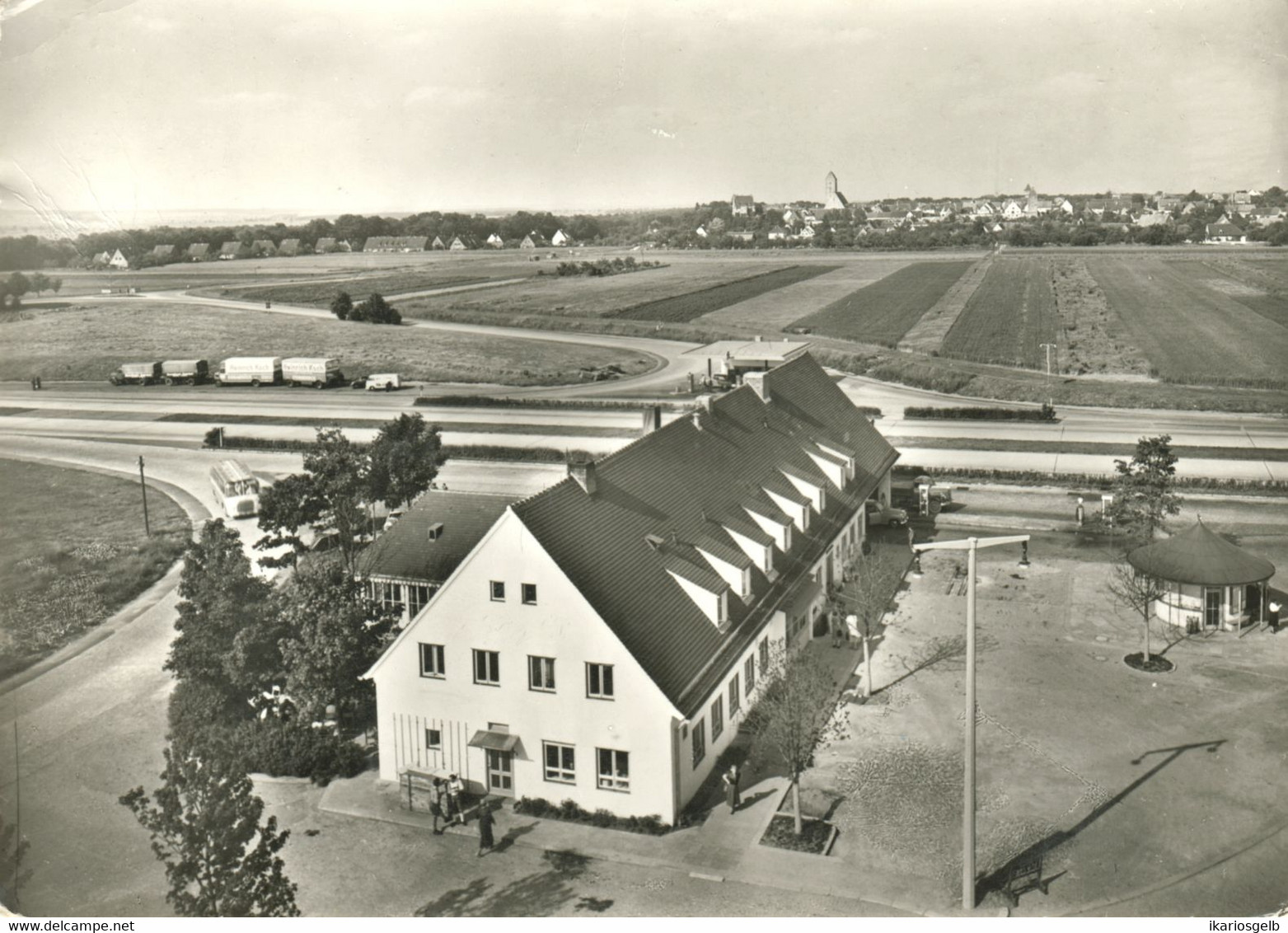 Leipheim Krs Günzburg 1956 Privatkarte " Altes Autobahn-Resthaus und Hotel " Ansichtskarte