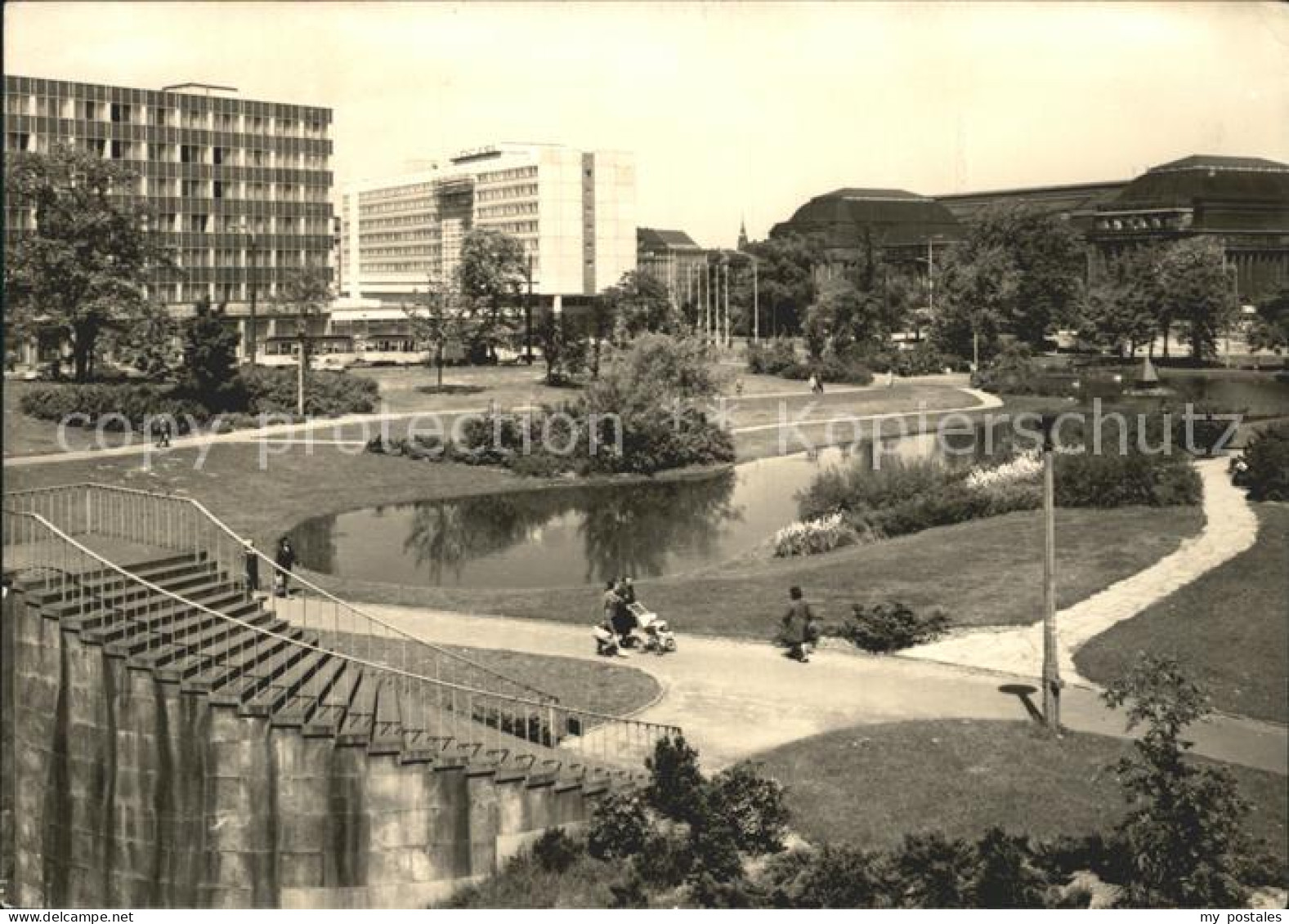 LEIPZIG Sachsen Schwanenteich Hauptbahnhof Hotel Stadt Leipzig