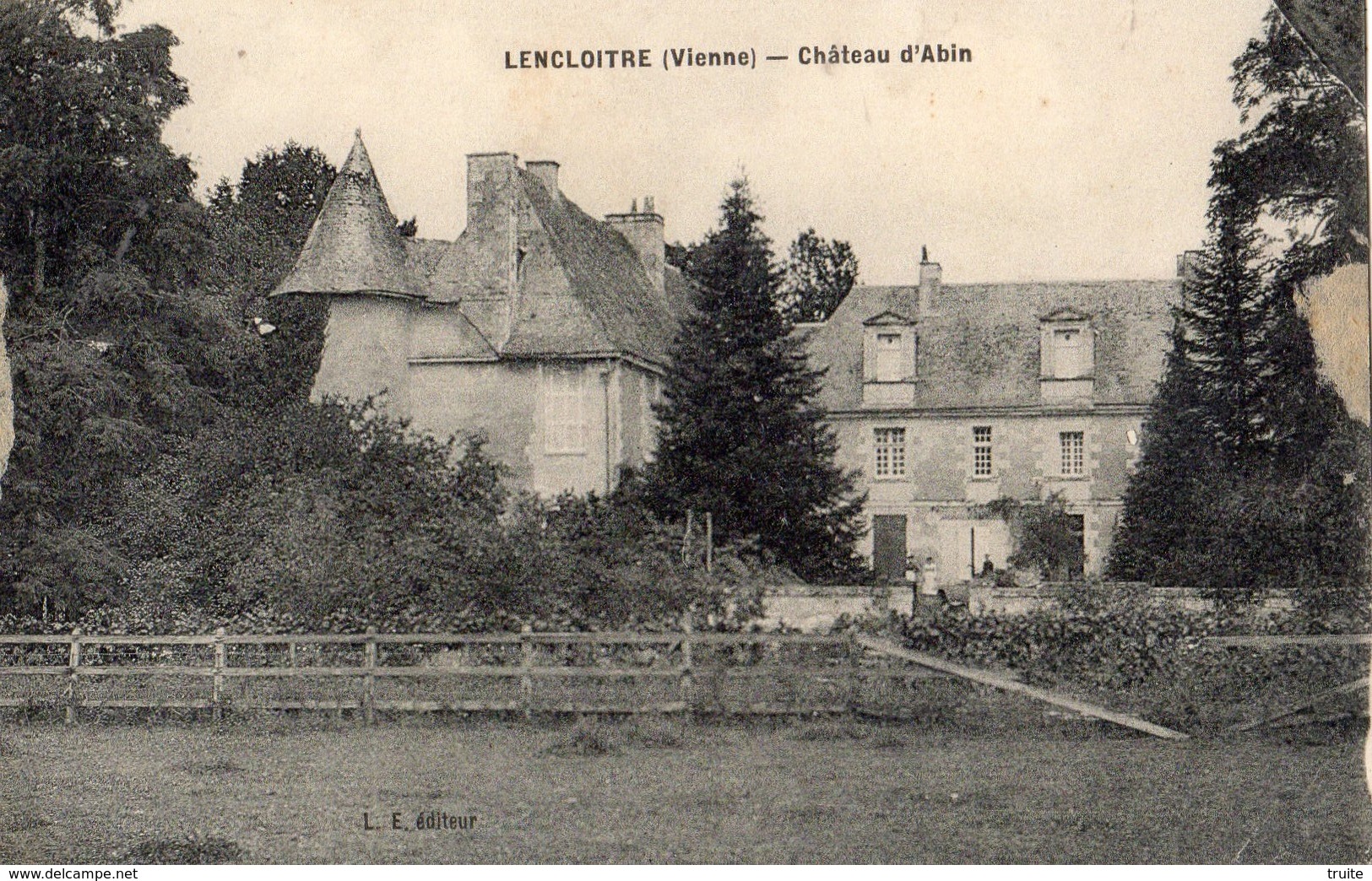 LENCLOITRE CHATEAU D'ABIN