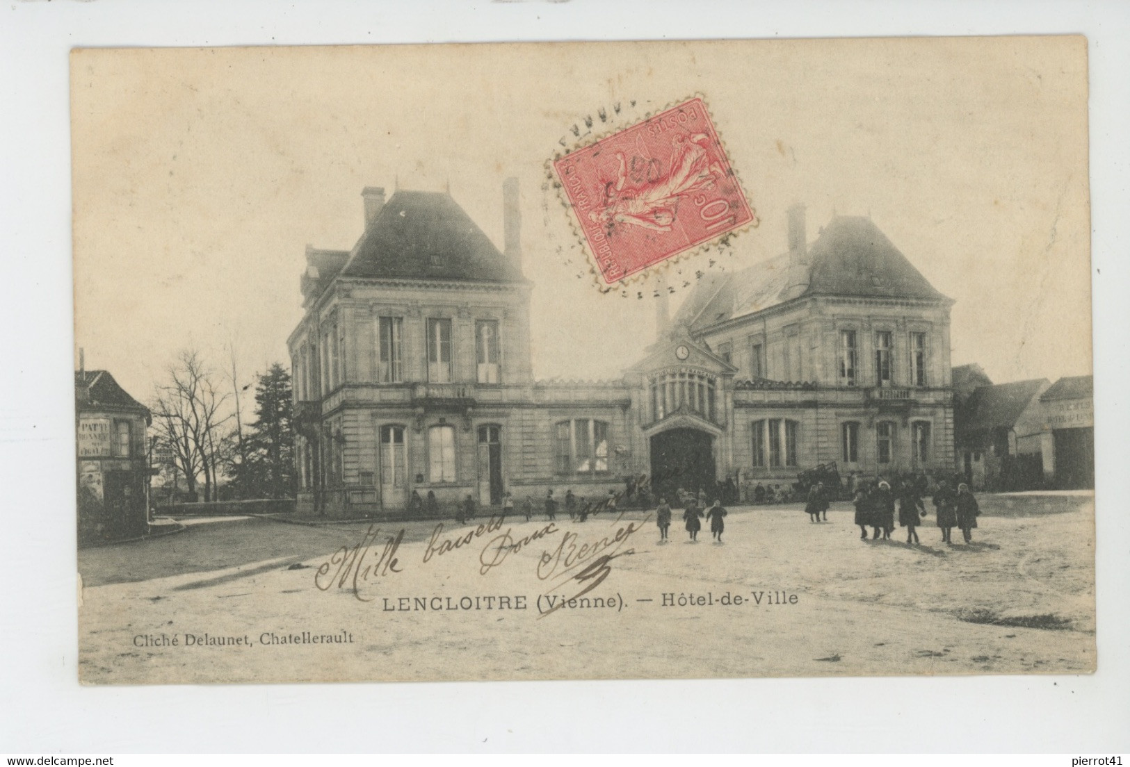 LENCLOITRE - Hôtel de Ville
