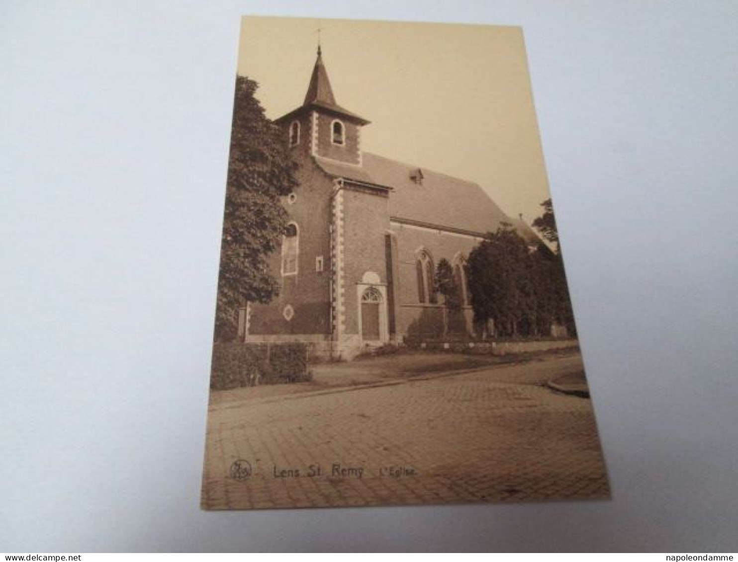 Lens St Remy, l'Eglise