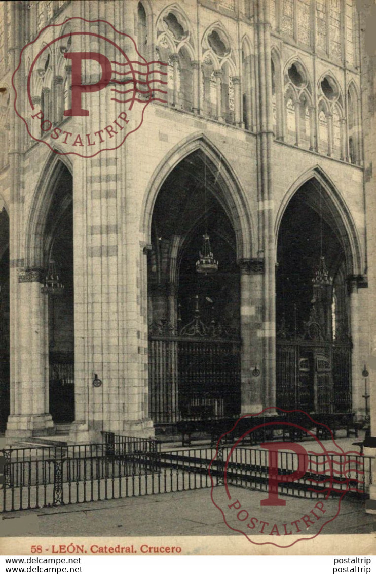 León Catedral Crucero Castilla y León. España Spain