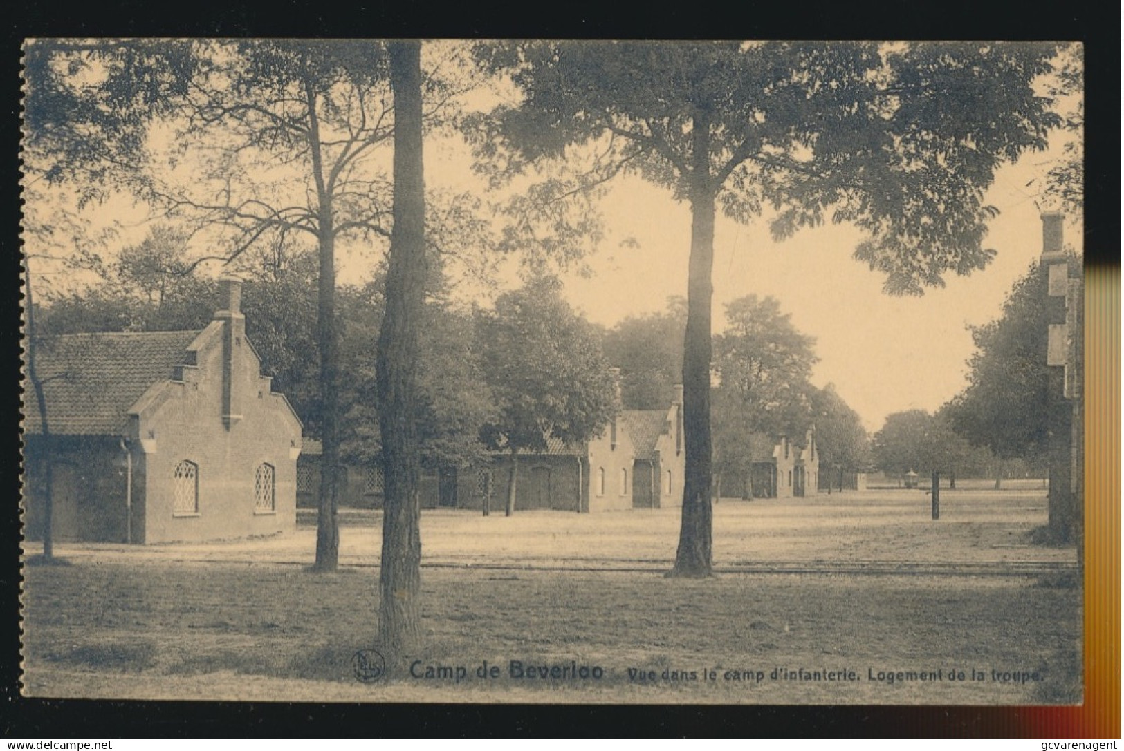 LEOPOLDSBURG    KAMP VAN BEVERLOO. VUE DANS LE CAMP D'INFANTERIE, LOGEMENT DE LA TROUPE