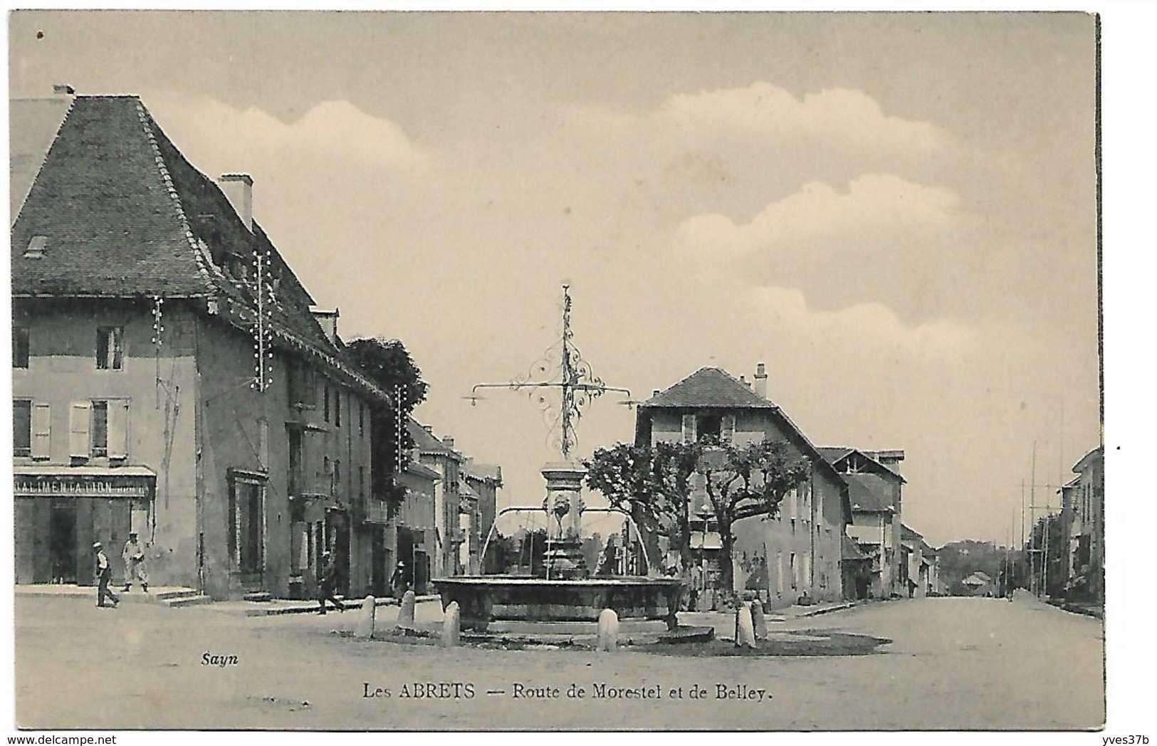 LES ABRETS - Route de Morestel et de Belley