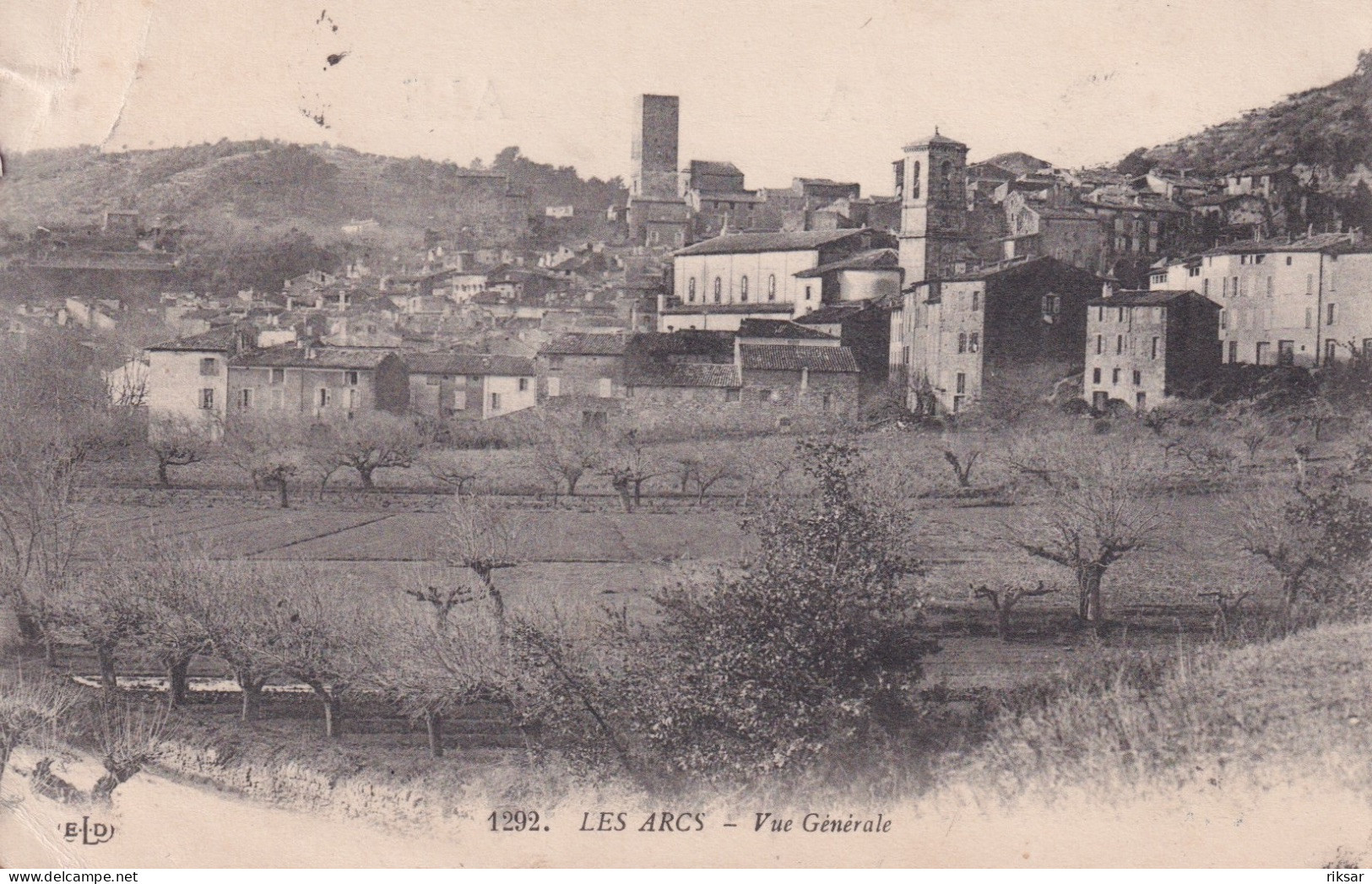 LES ARCS