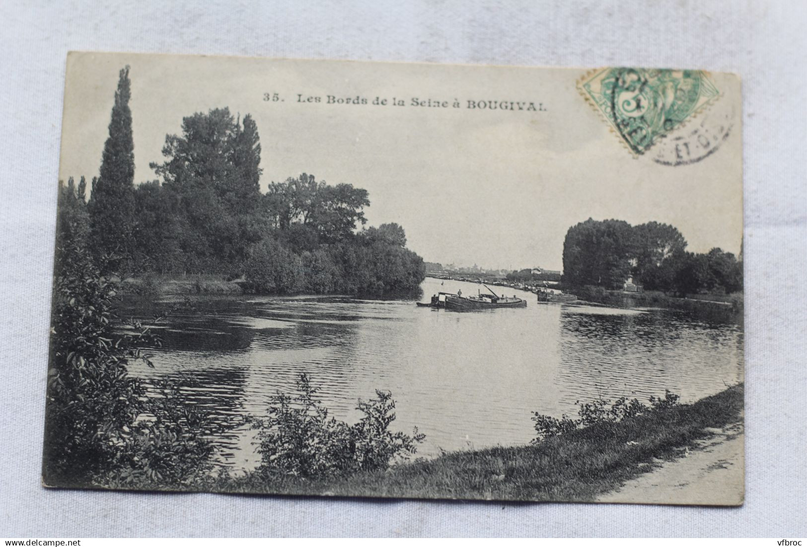 les bords de la Seine à Bougival, Yvelines 78