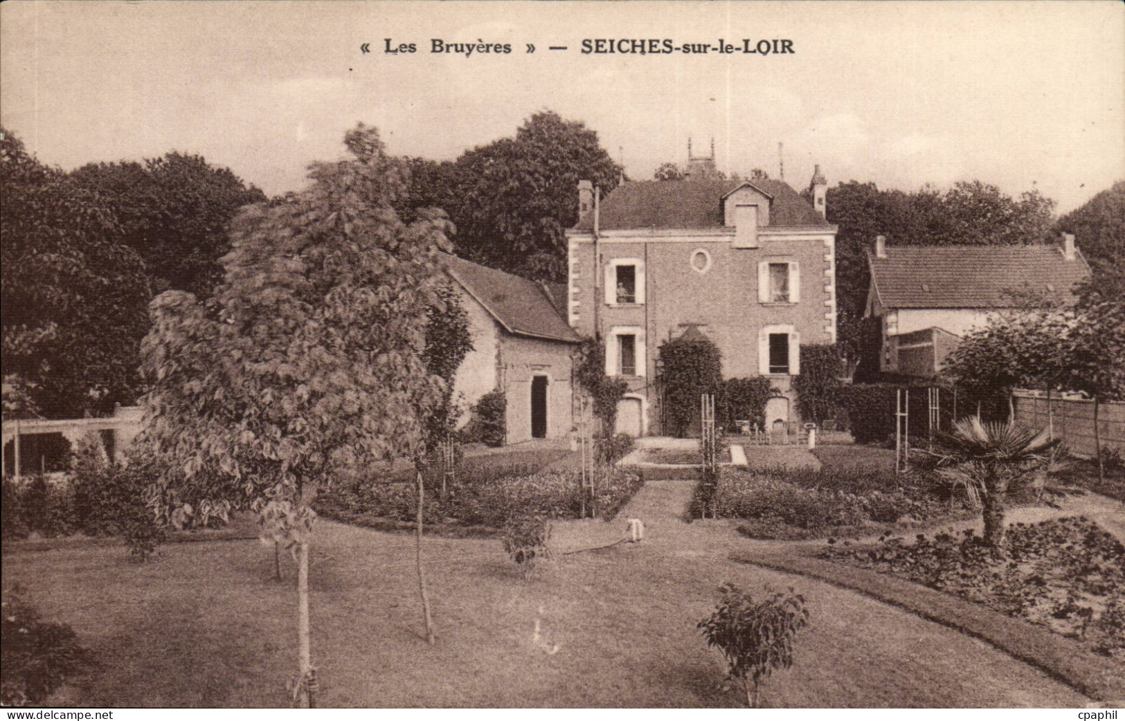 Les Bruyeres CPA Seiches sur le Loir