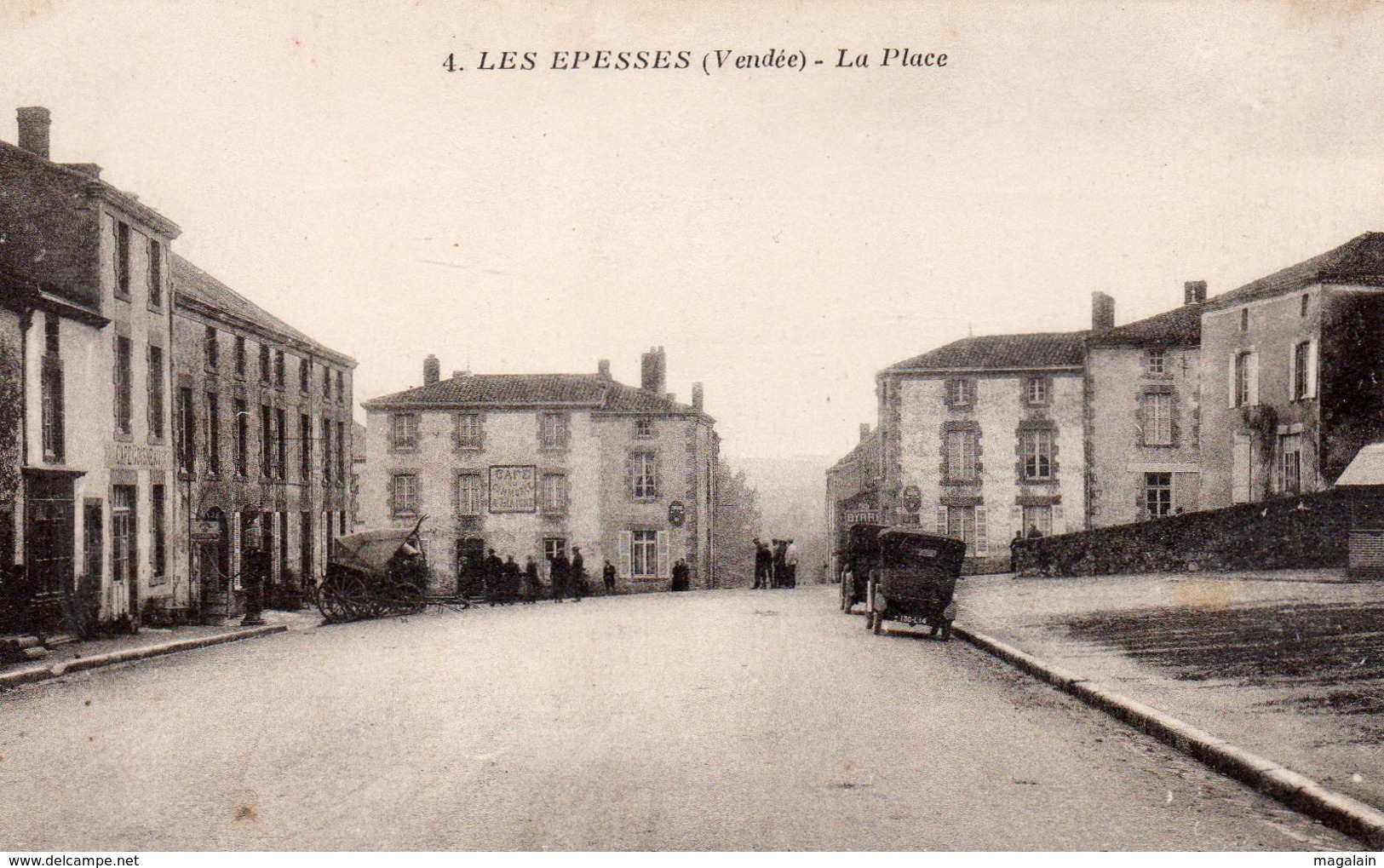 Les Epesses : la place