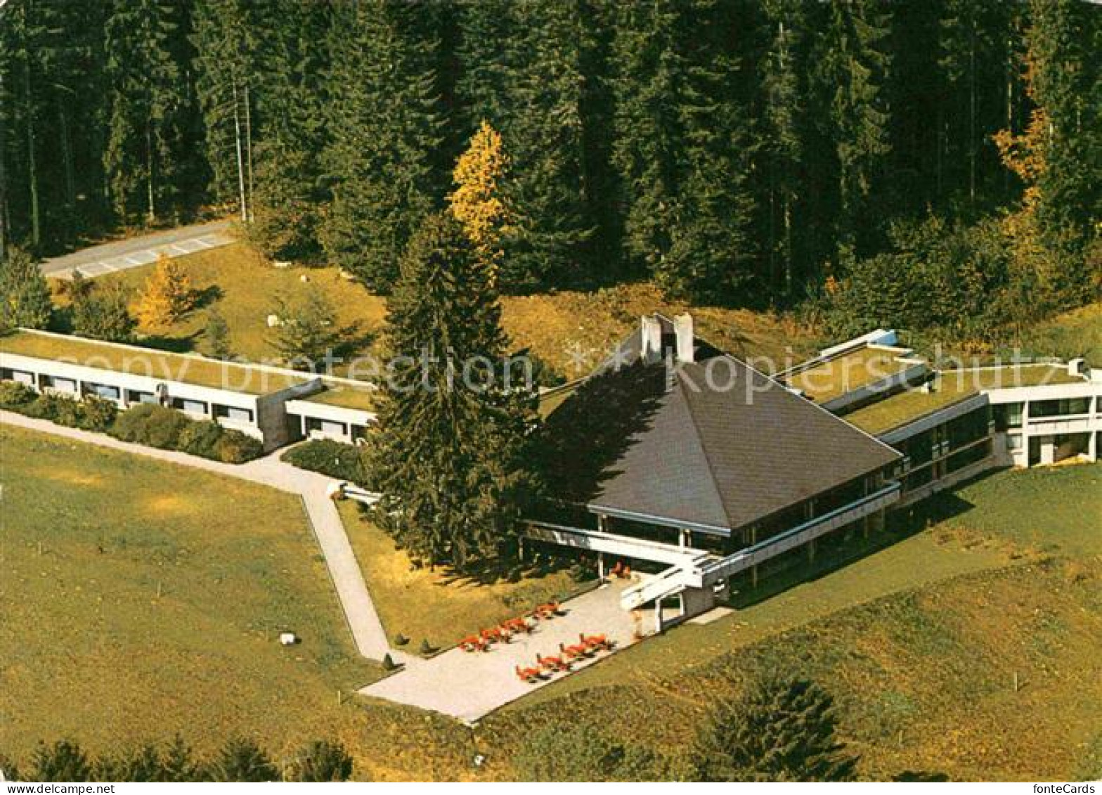 Les Geneveys-sur-Coffrane Fliegeraufnahme Le Louverain