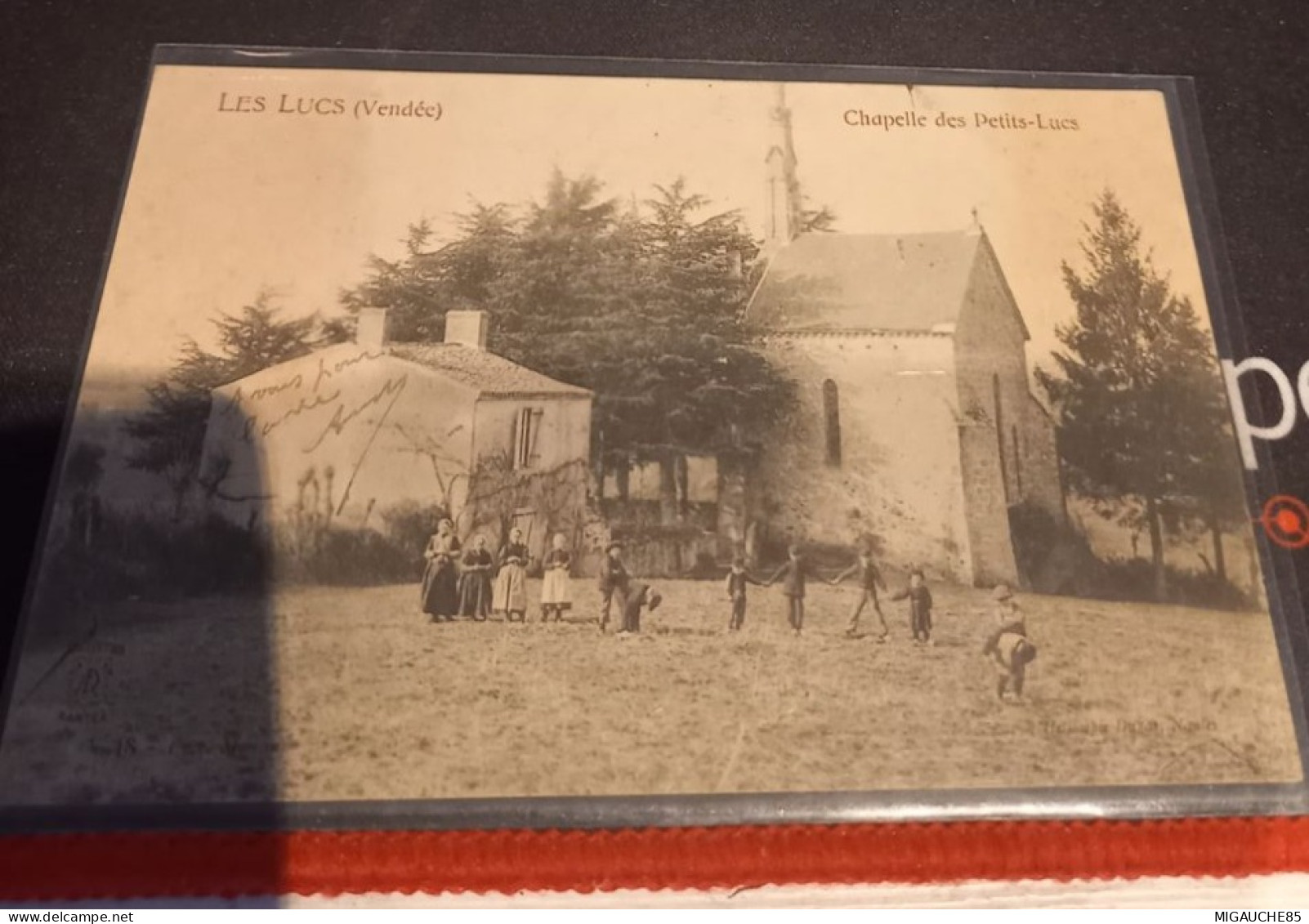 LES LUCS SUR BOULOGNE - * chapelle des petits Lucs