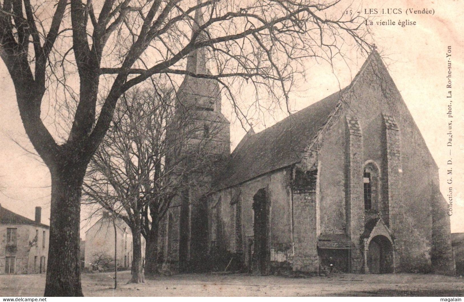Les Lucs sur Boulogne : la vieille église