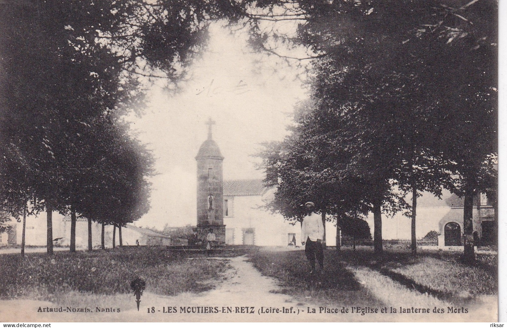 LES MOUTIERS EN RETZ