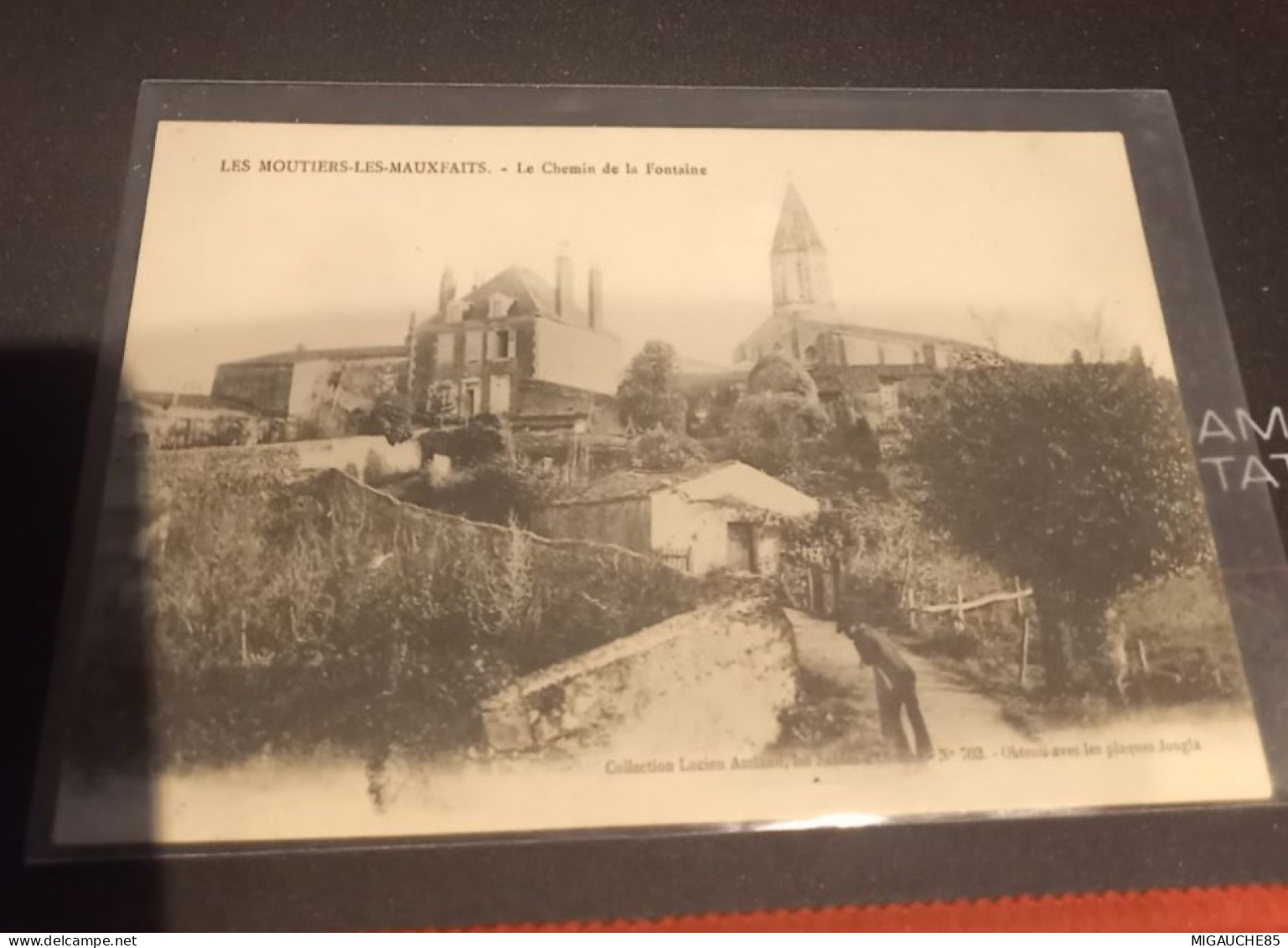 LES MOUTIERS LES MAUXFAITS  *- le chemin de la fontaine