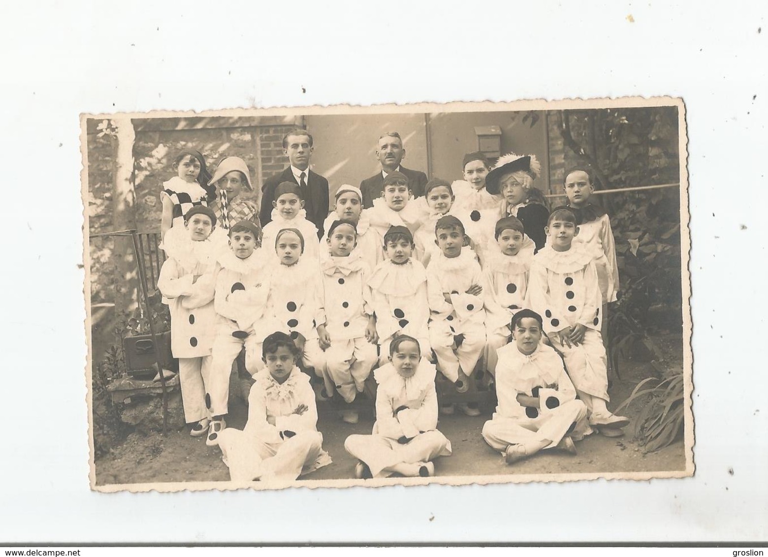 LES MUREAUX (78) CARTE PHOTO FETE CARNAVAL (PIERROTS) PHOTO MOSQUETTY LES MUREAUX