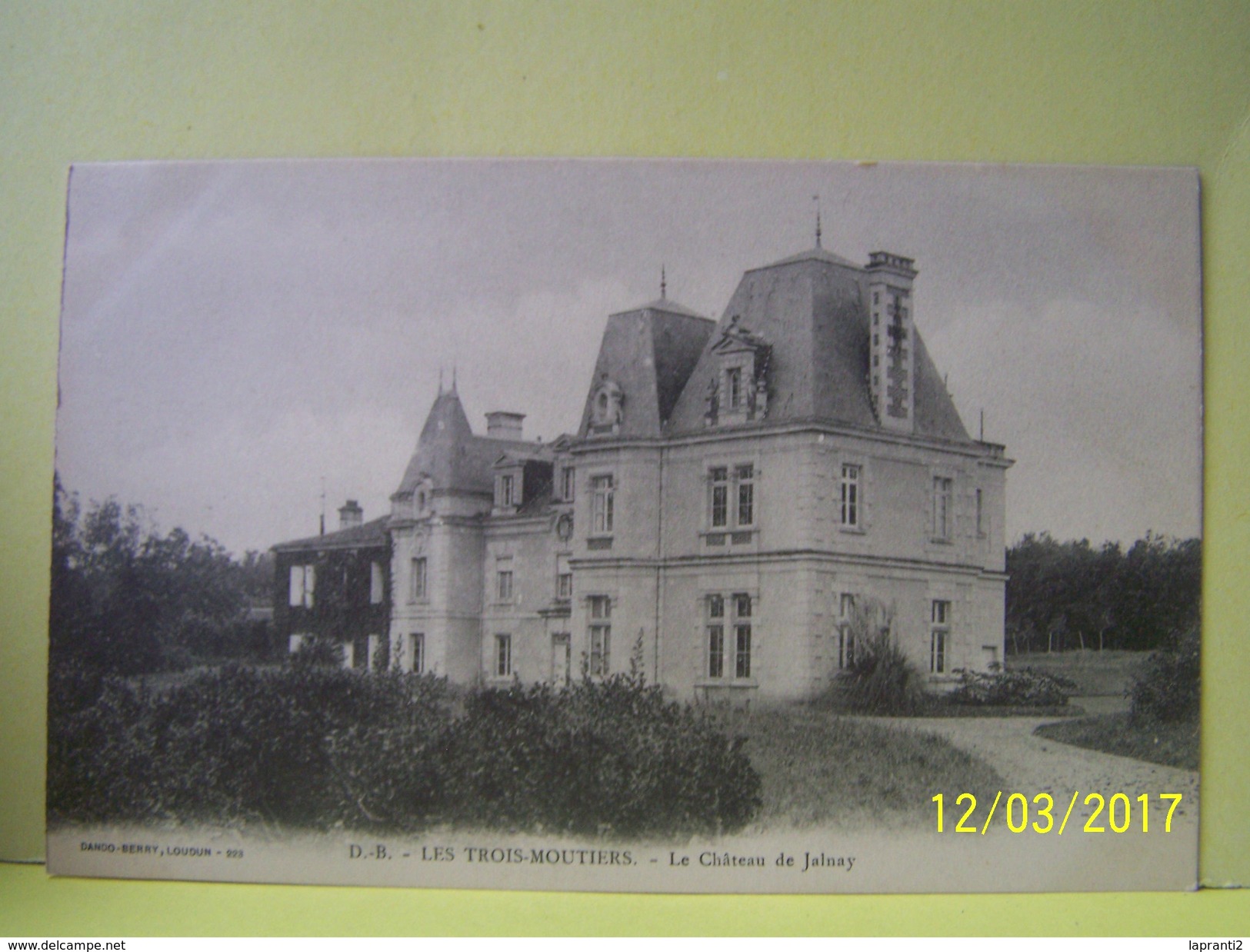 LES TROIS-MOUTIERS (VIENNE) LE CHATEAU DE JALNAY